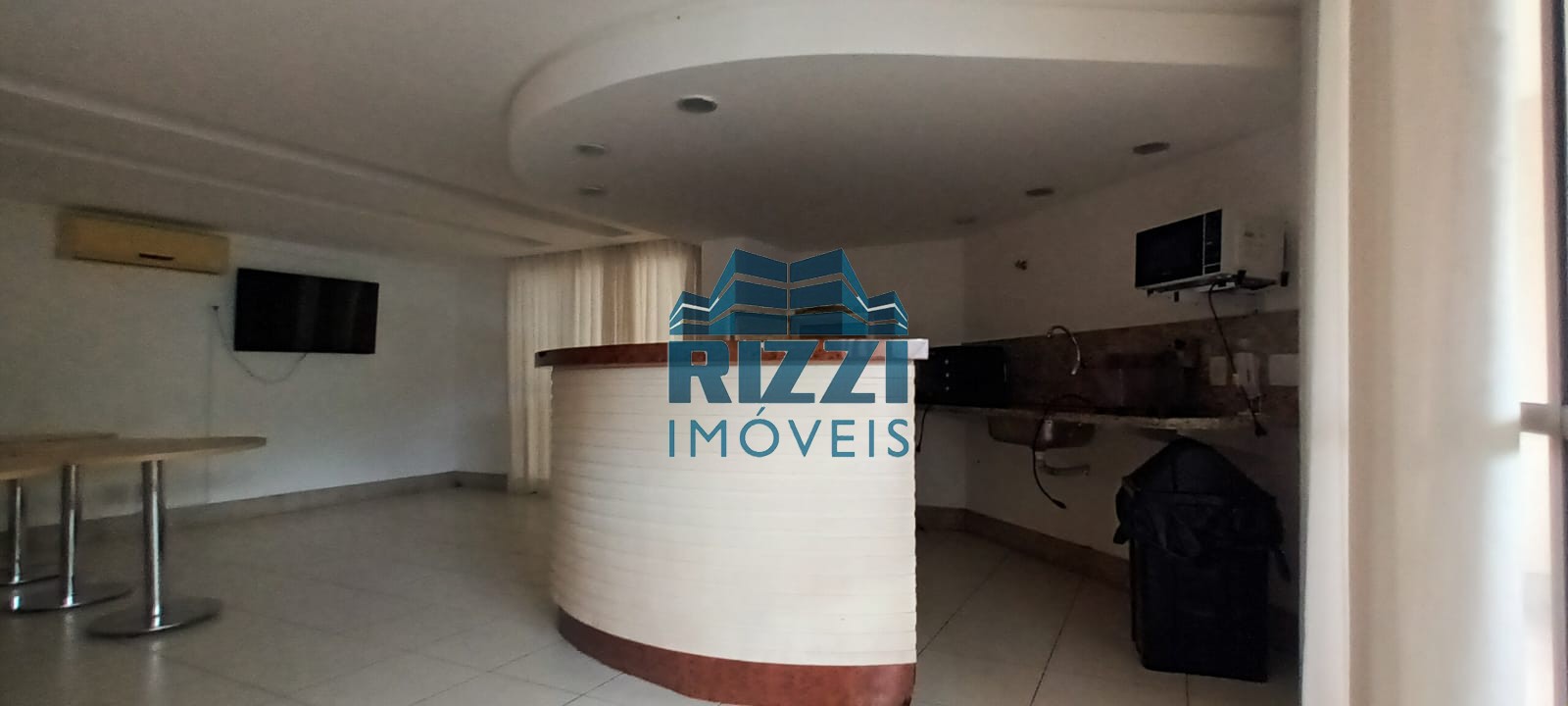 WhatsApp Image 2025-09-23 at 15.38.50 (1)