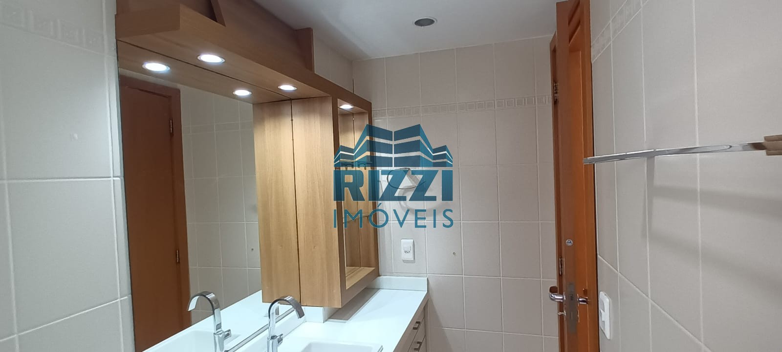 WhatsApp Image 2025-09-23 at 15.38.56