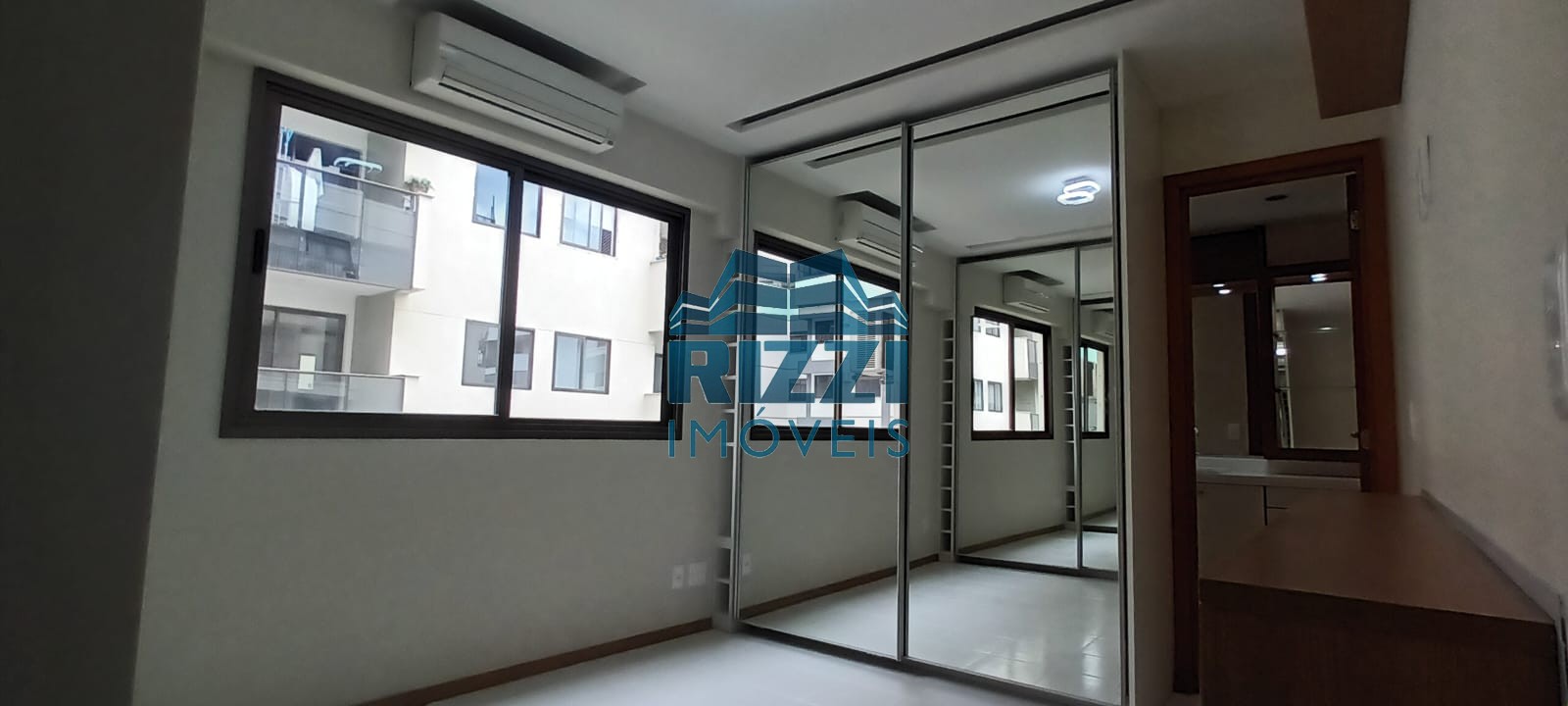 WhatsApp Image 2025-09-23 at 15.38.57 (1)