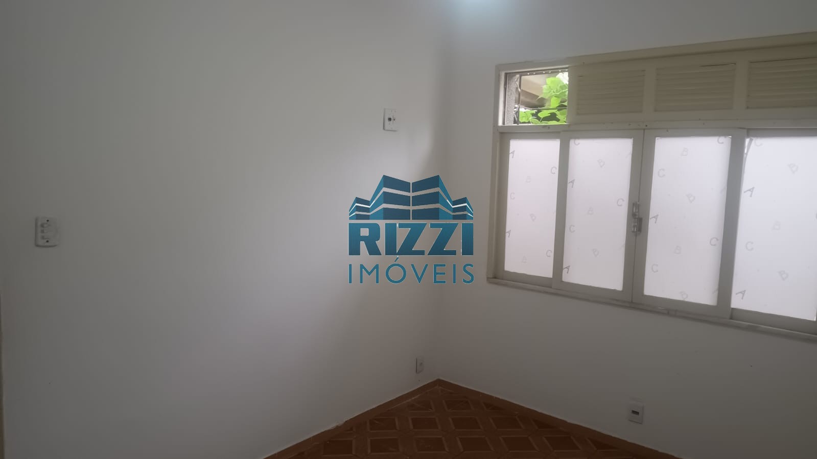 WhatsApp Image 2025-05-29 at 13.02.21 (2)