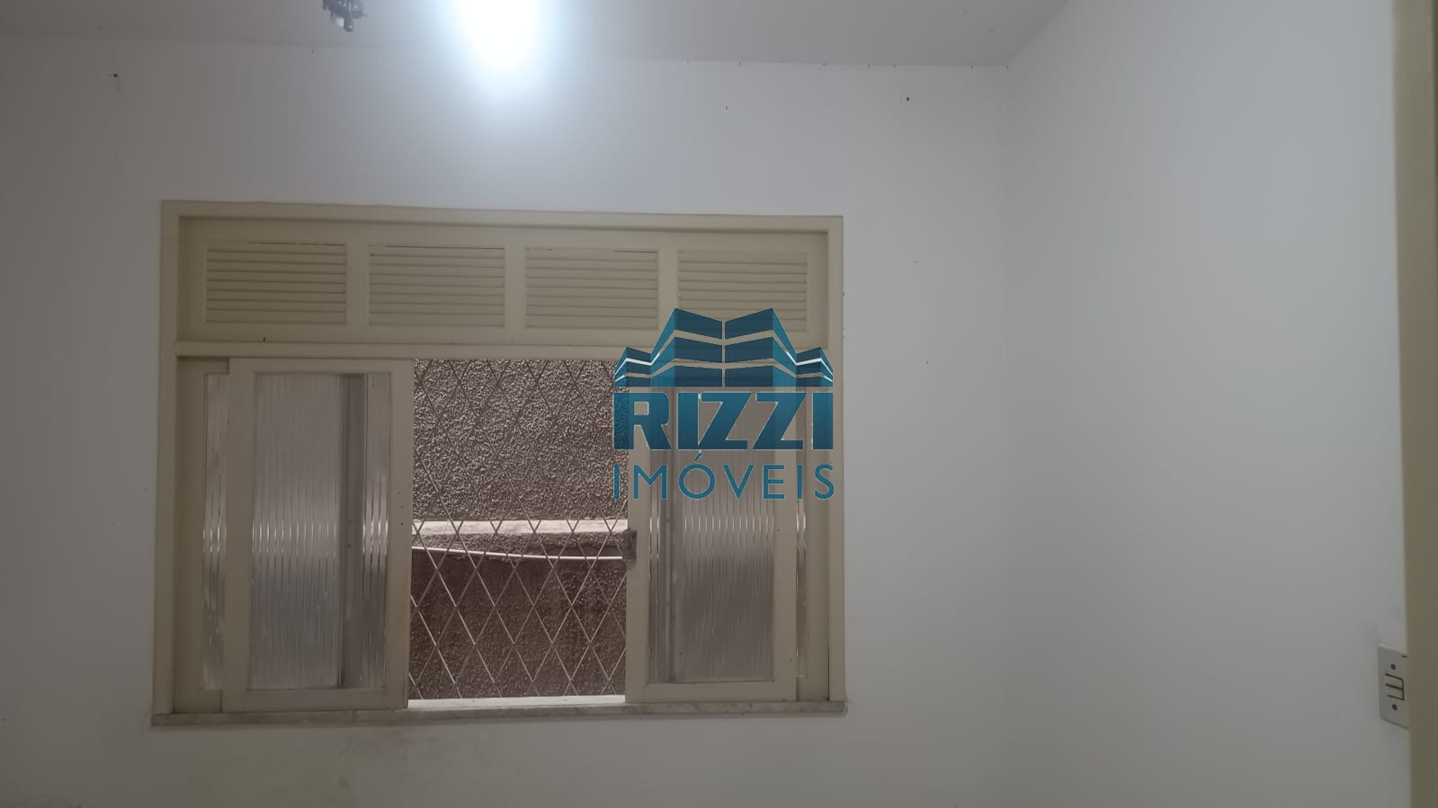 WhatsApp Image 2025-05-29 at 13.02.21 (3)