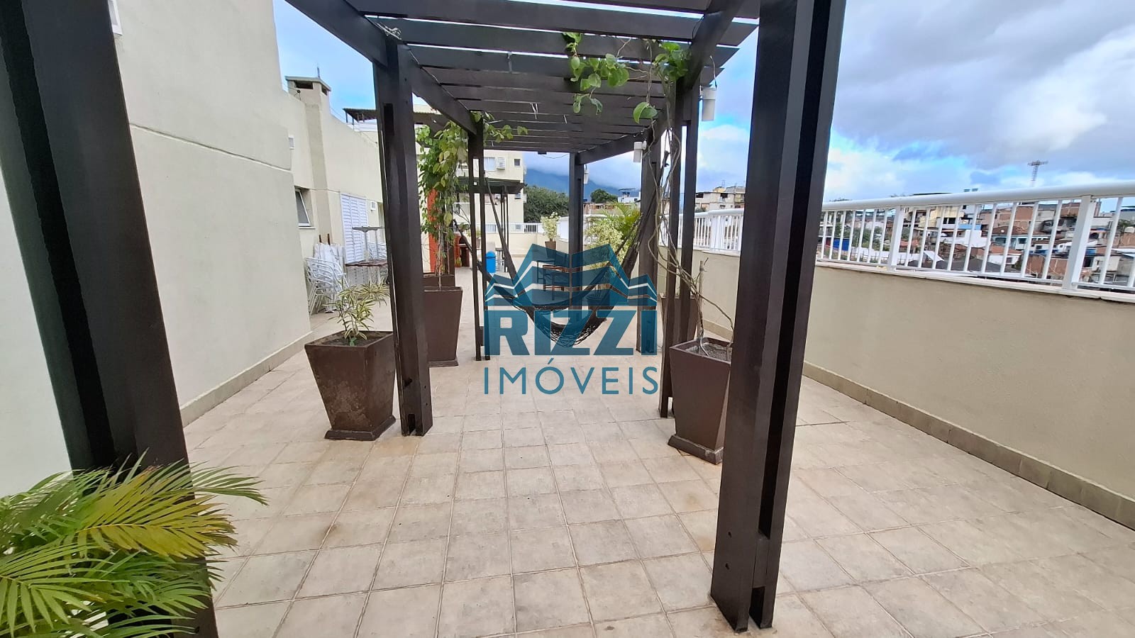 WhatsApp Image 2025-09-26 at 18.12.02 (1)