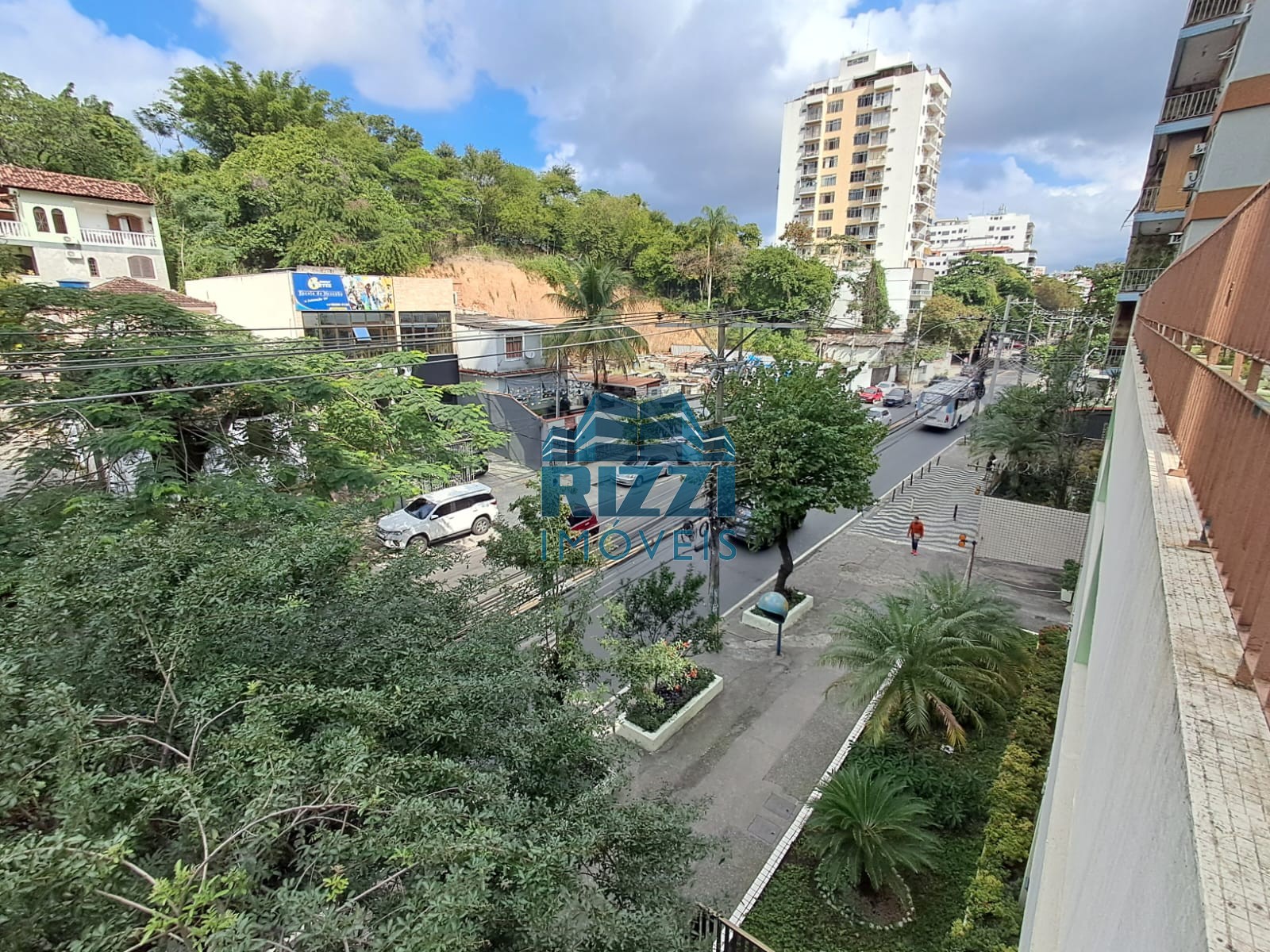 WhatsApp Image 2025-10-04 at 18.31.12 (1)