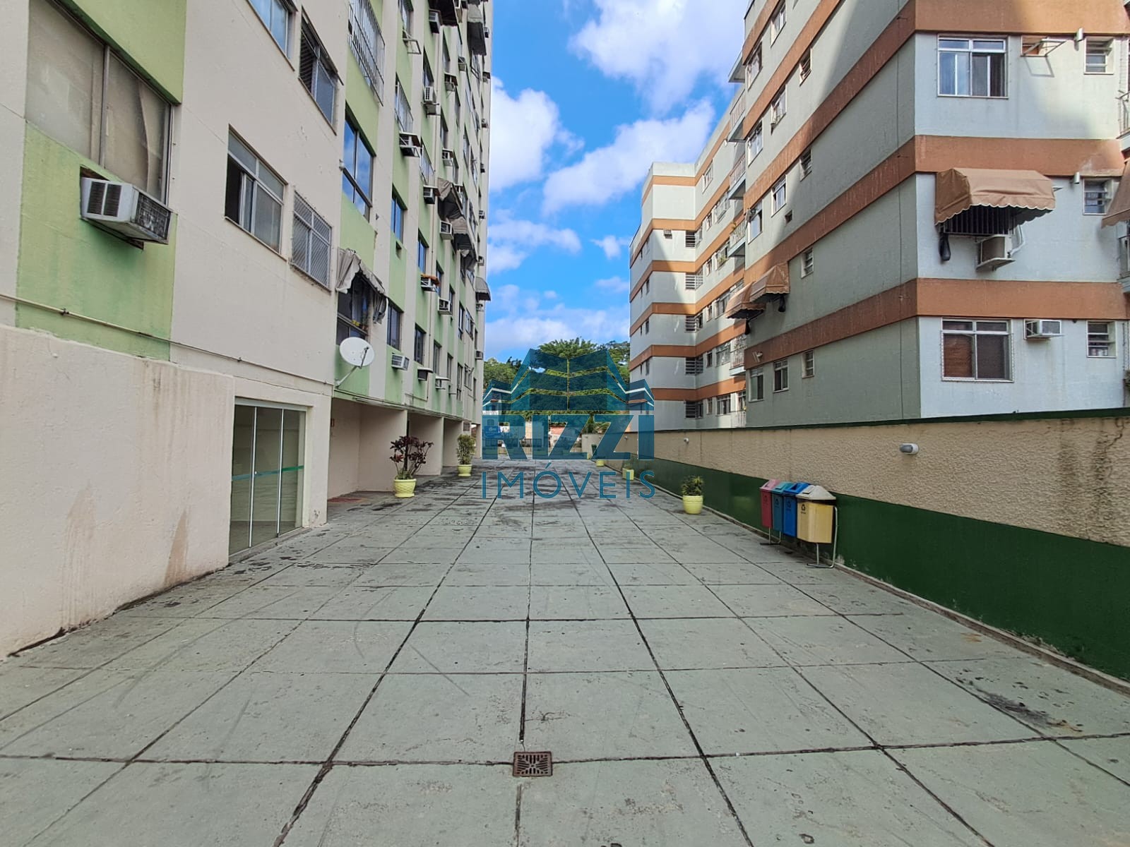 WhatsApp Image 2025-10-04 at 18.31.48