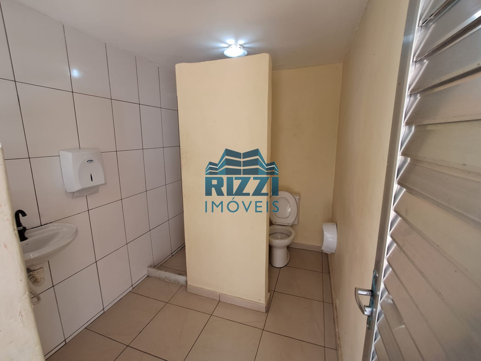 WhatsApp Image 2025-10-04 at 18.32.51 (1)