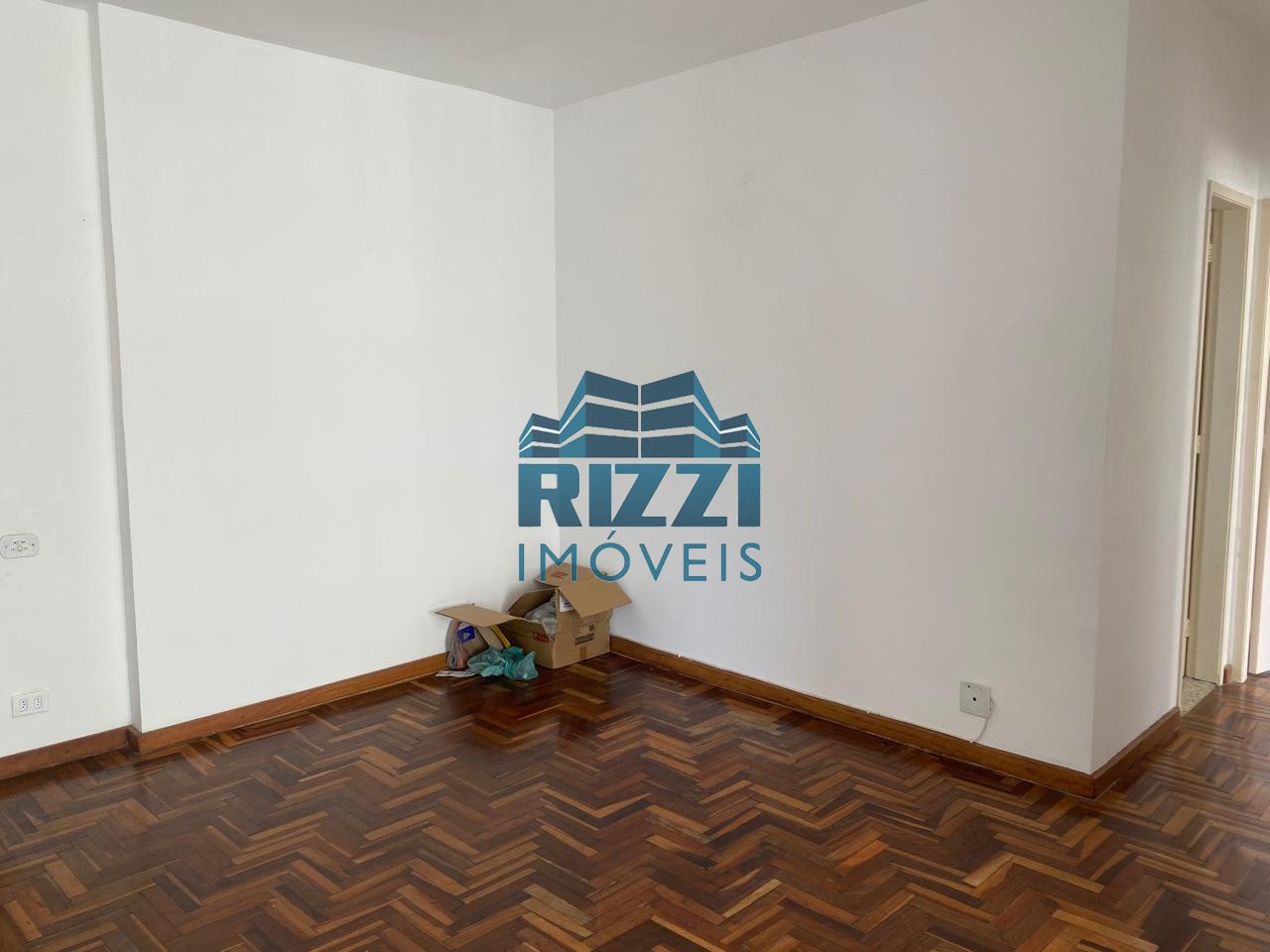 WhatsApp Image 2025-10-07 at 15.59.20 (4)