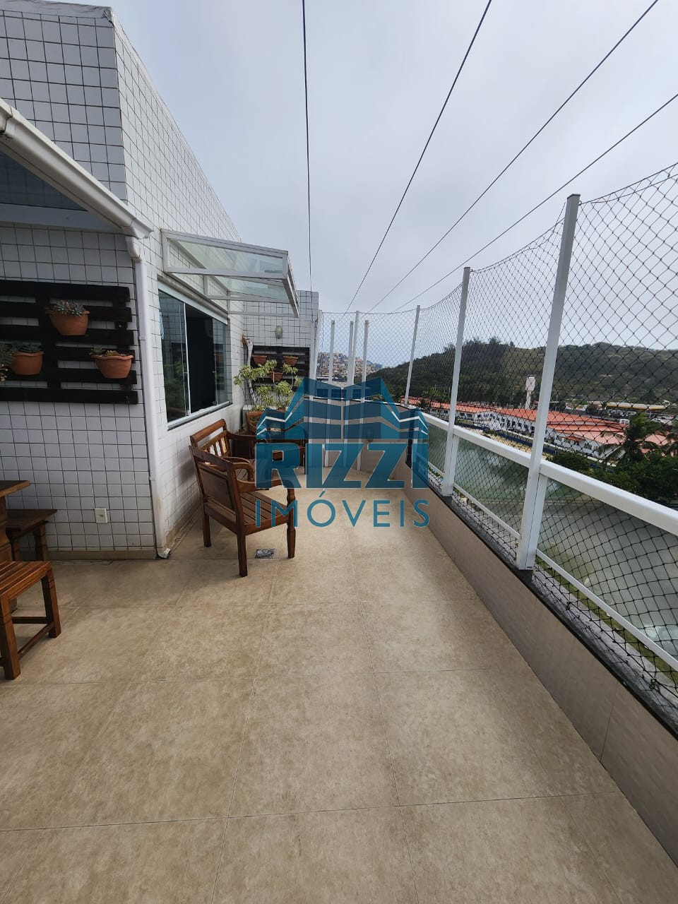 WhatsApp Image 2025-10-07 at 16.10.29 (2)