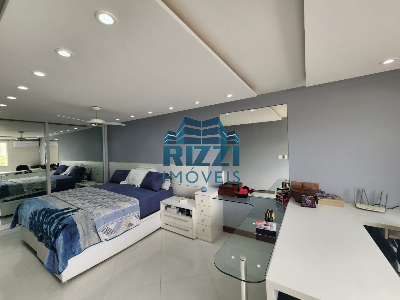 WhatsApp Image 2025-10-07 at 16.10.30 (1)