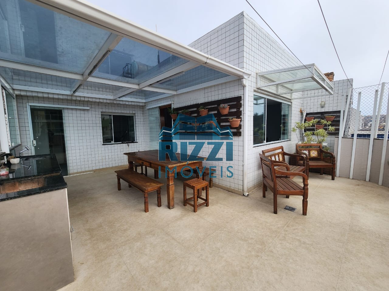 WhatsApp Image 2025-10-07 at 16.10.33 (2)