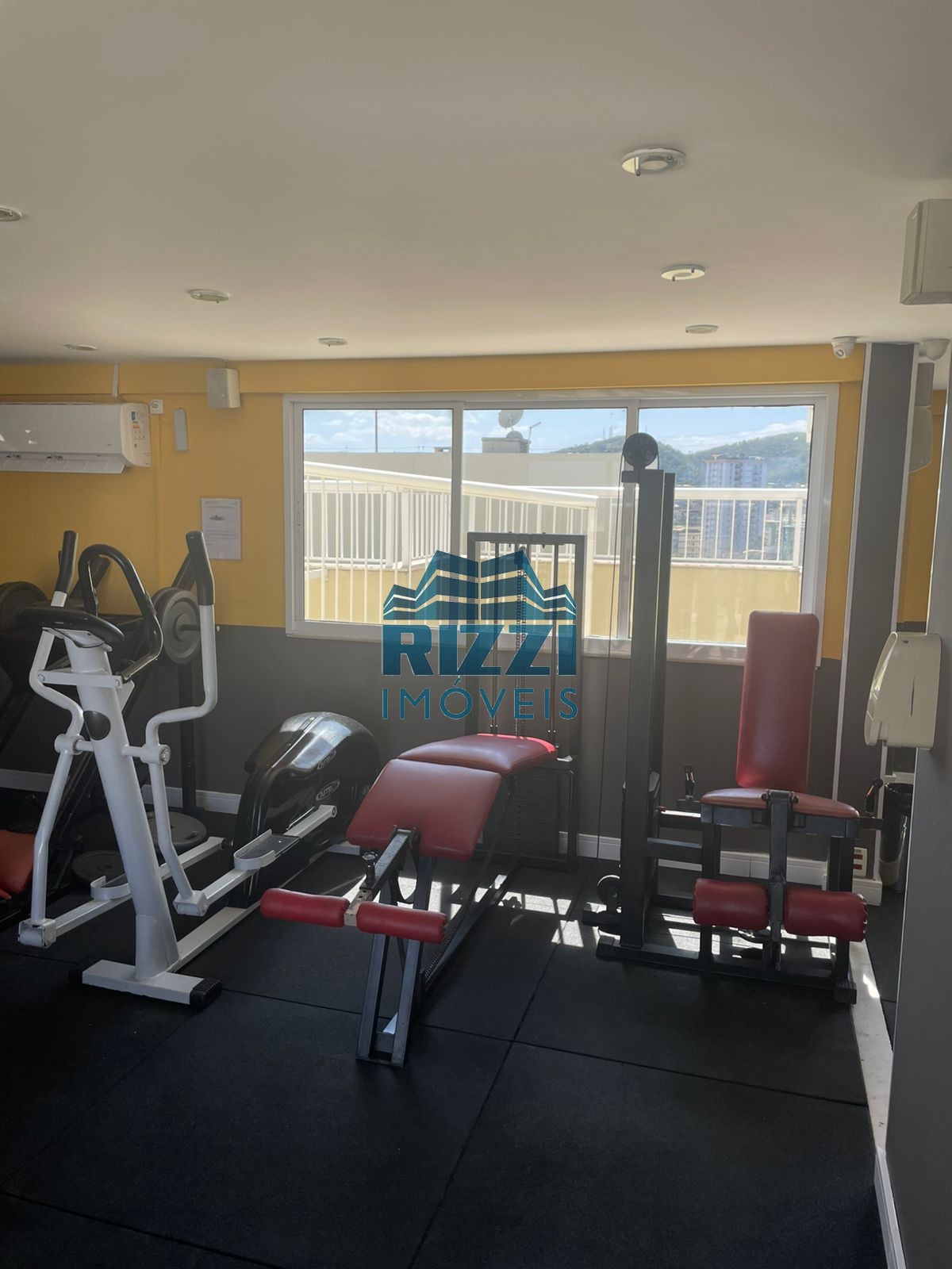 WhatsApp Image 2025-10-08 at 16.47.11 (1)