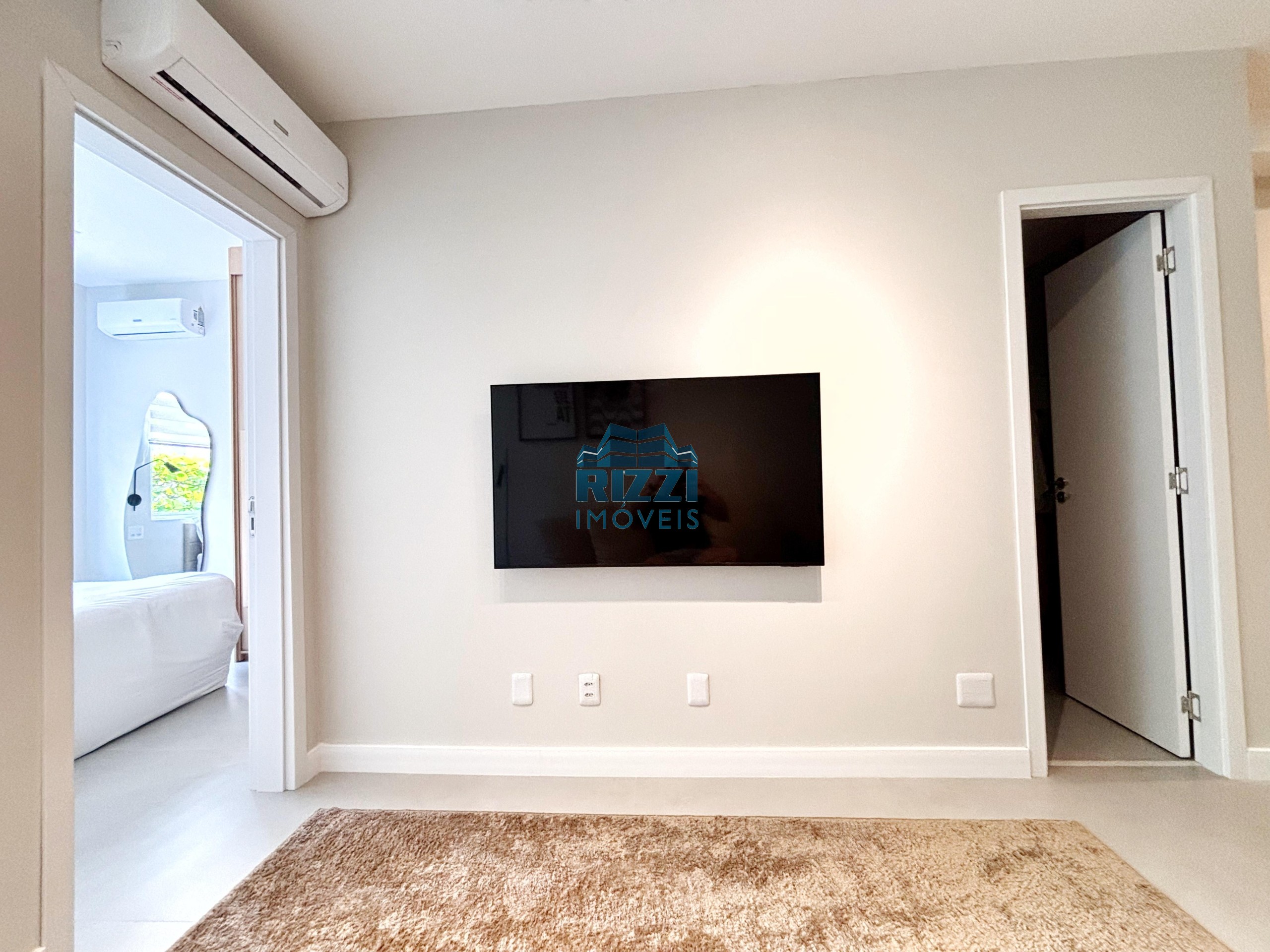 WhatsApp Image 2025-10-20 at 18.36.45 (1)