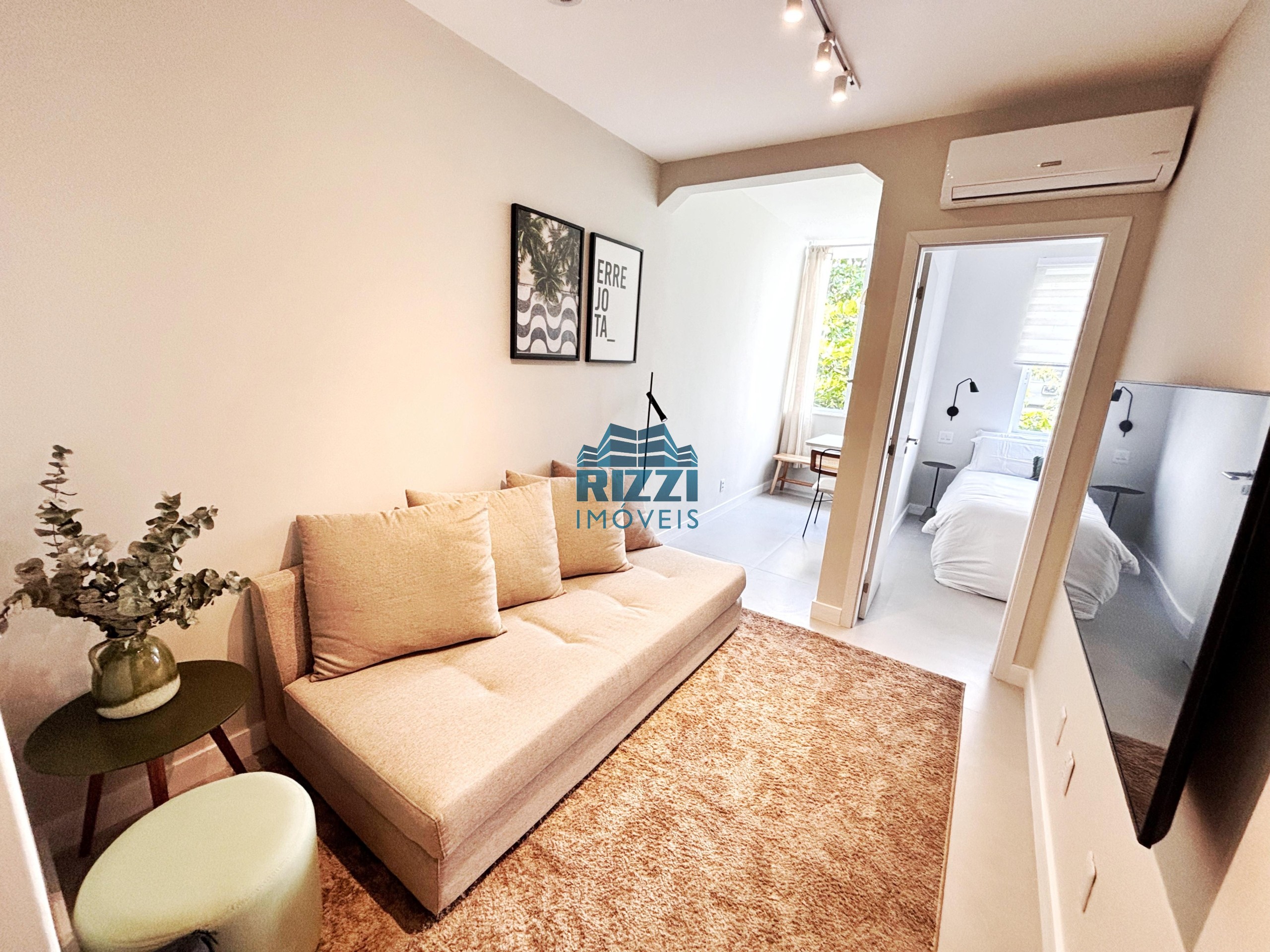 WhatsApp Image 2025-10-20 at 18.36.45