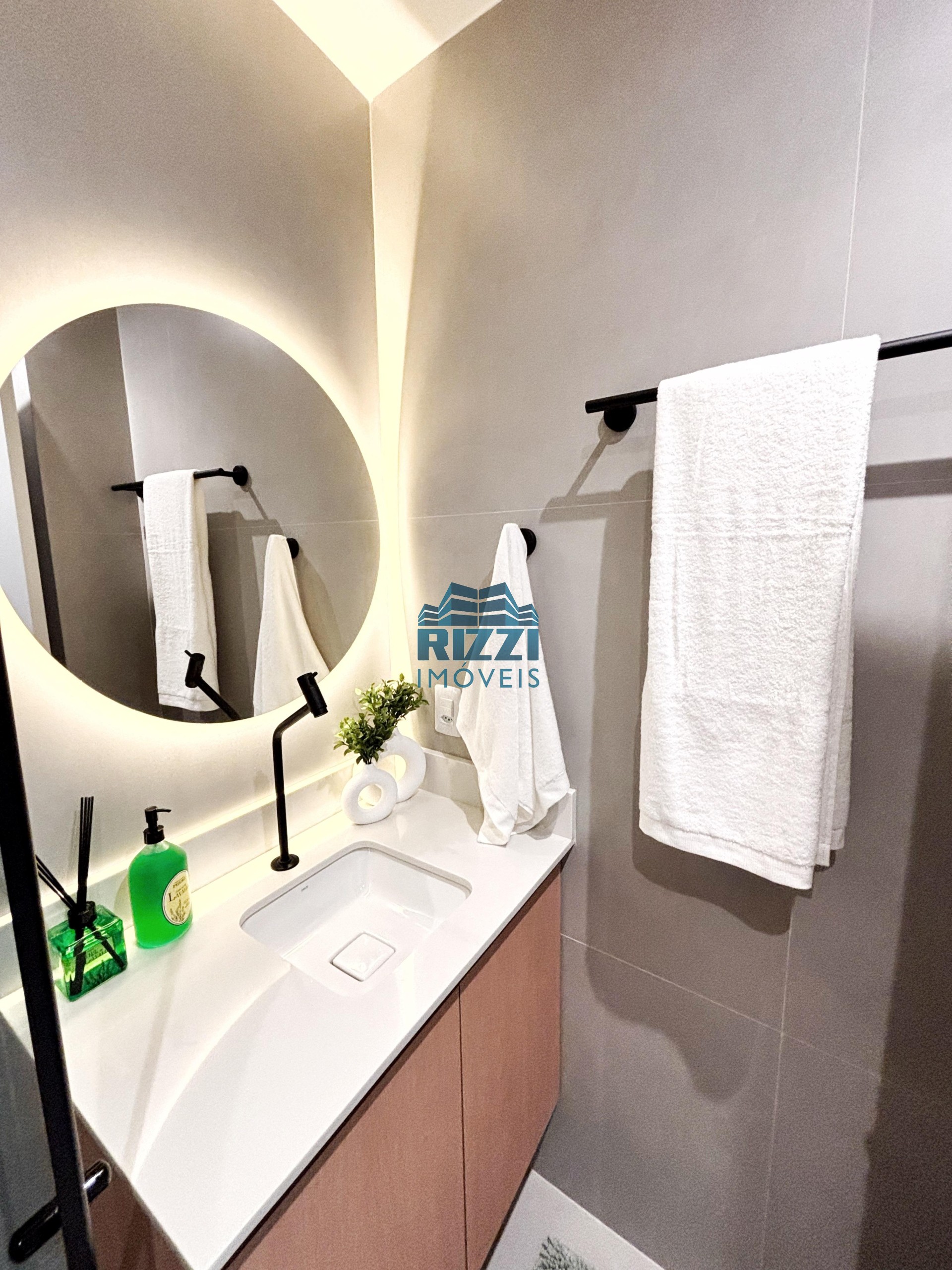 WhatsApp Image 2025-10-20 at 18.36.50