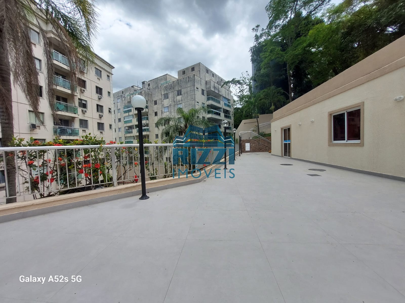 WhatsApp Image 2025-10-22 at 13.13.28