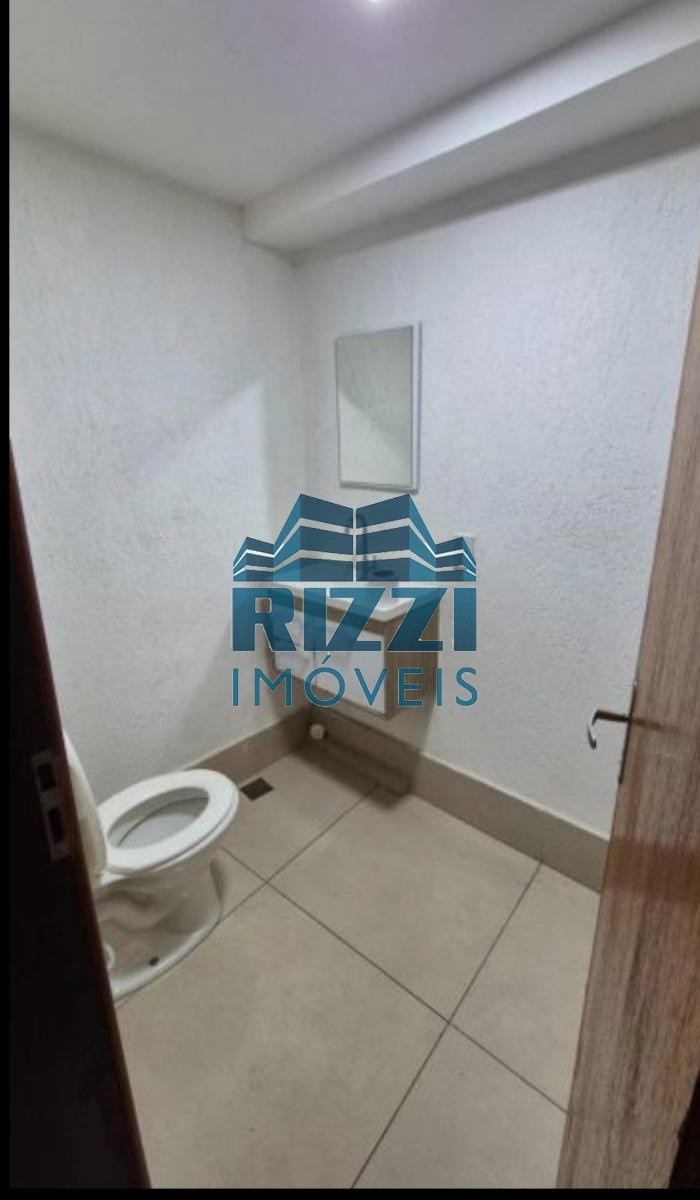 WhatsApp Image 2025-10-22 at 16.22.31 (2)