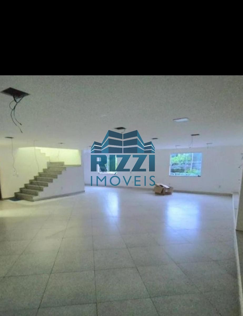 WhatsApp Image 2025-10-22 at 16.22.32