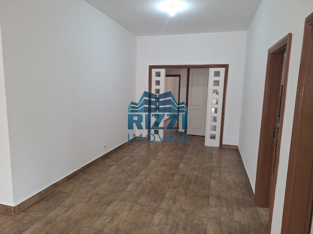 WhatsApp Image 2025-10-23 at 13.57.29