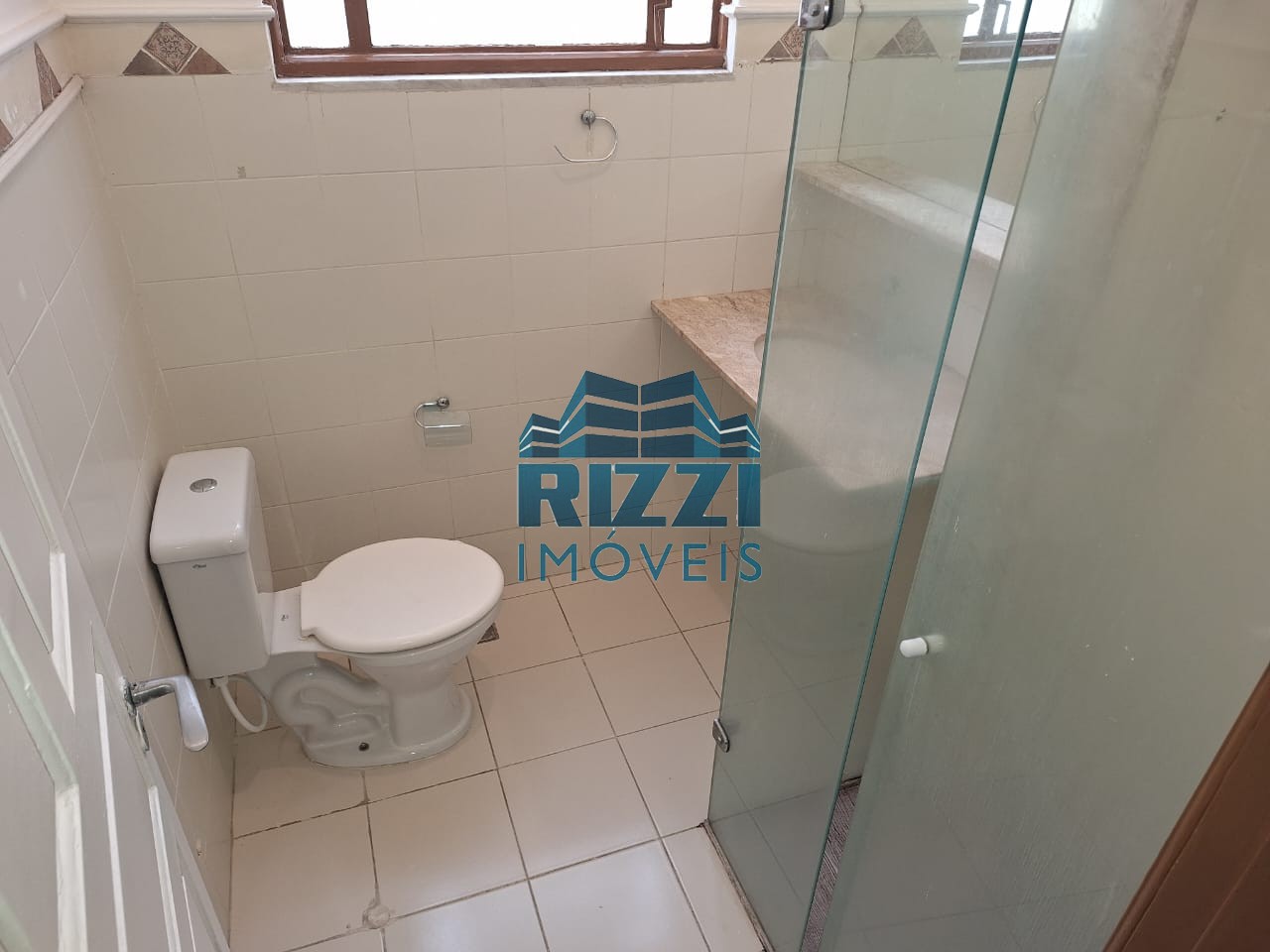 WhatsApp Image 2025-10-23 at 13.57.35 (1)