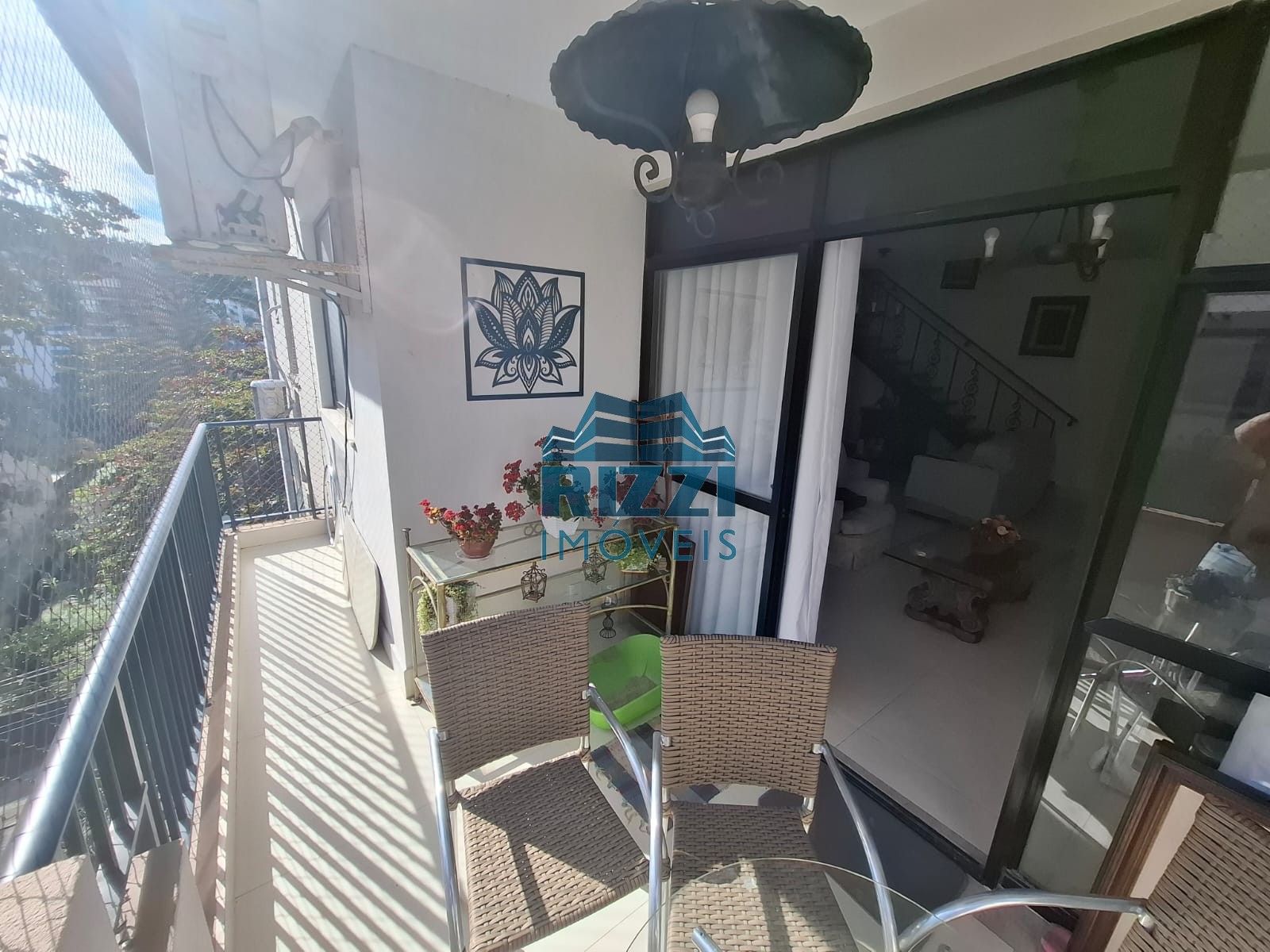 WhatsApp Image 2025-10-23 at 14.33.51 (1)