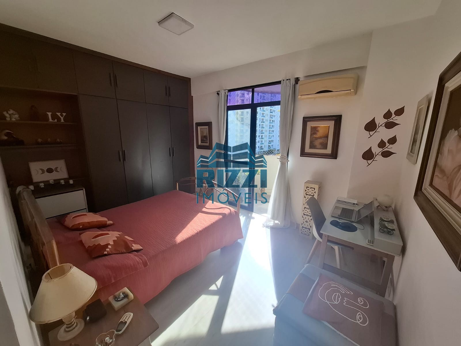 WhatsApp Image 2025-10-23 at 14.33.54 (1)