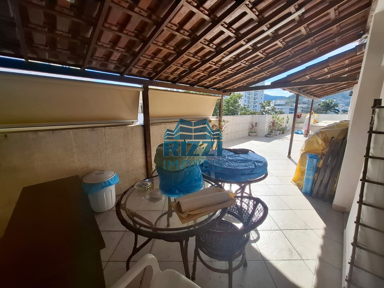 WhatsApp Image 2025-10-23 at 14.33.57 (2)