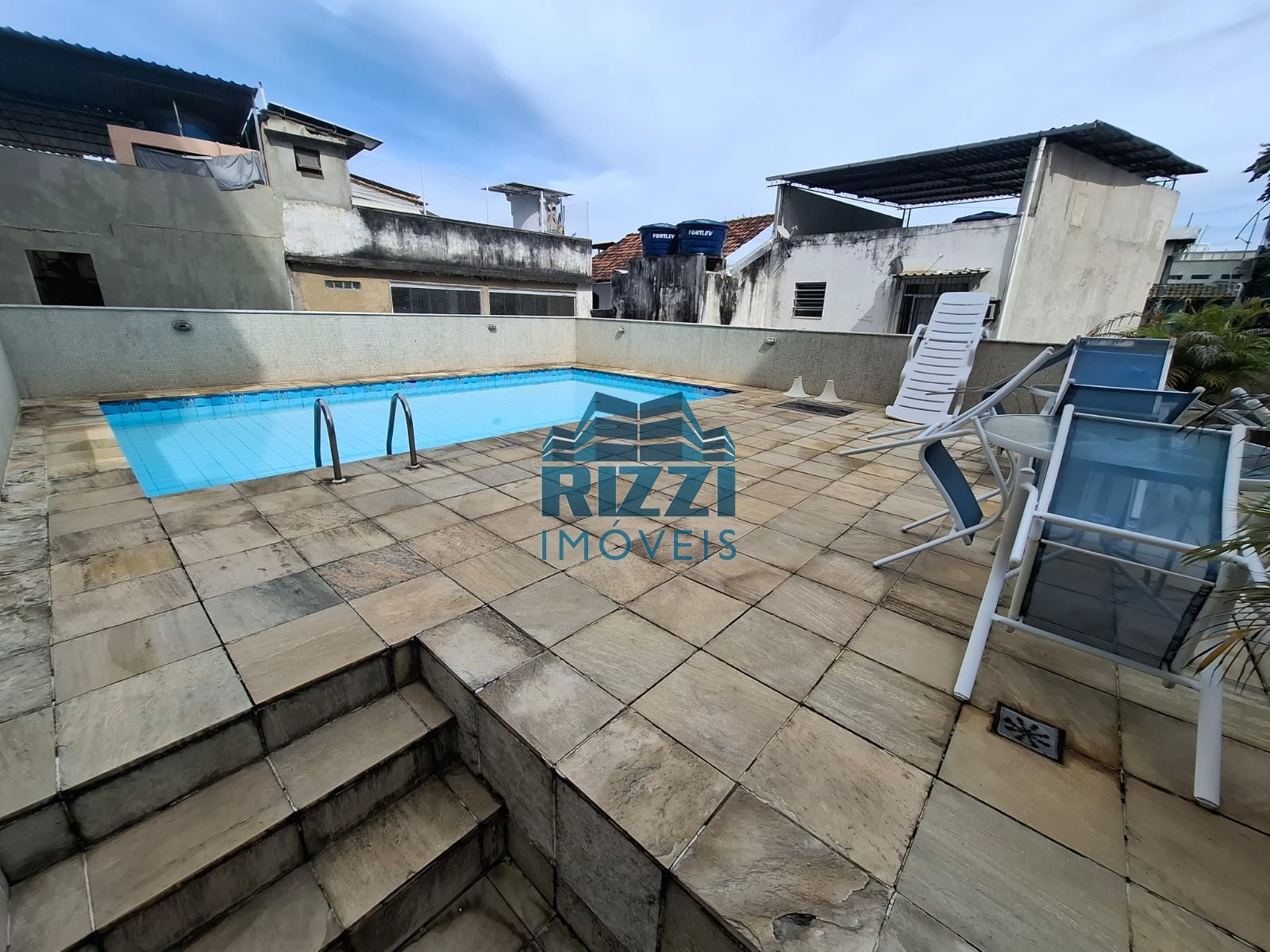 WhatsApp Image 2025-10-23 at 14.34.01 (1)