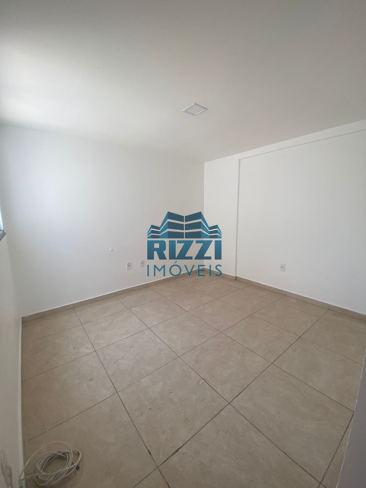 WhatsApp Image 2025-10-25 at 19.32.27 (1)