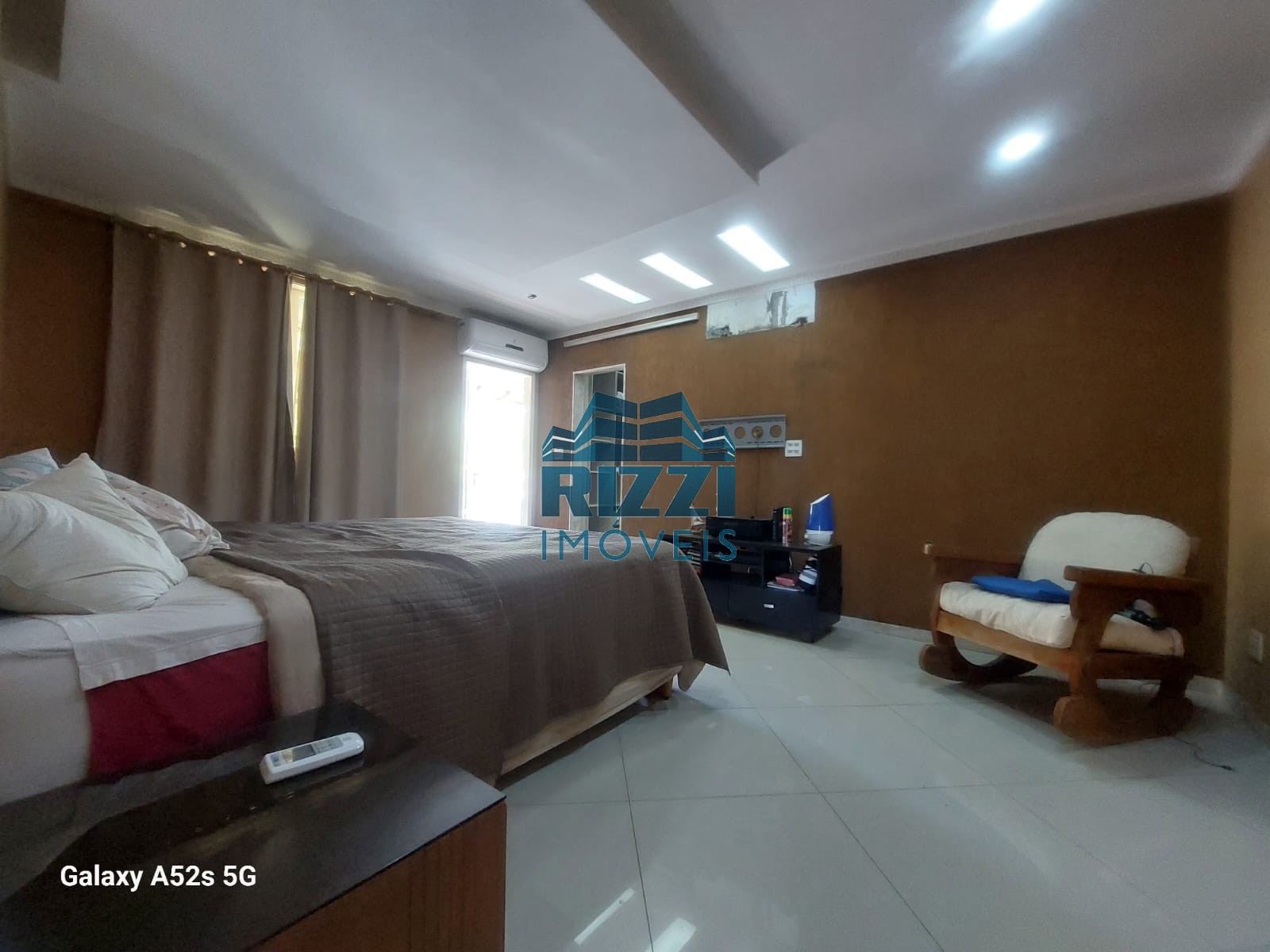 WhatsApp Image 2025-10-27 at 10.35.38