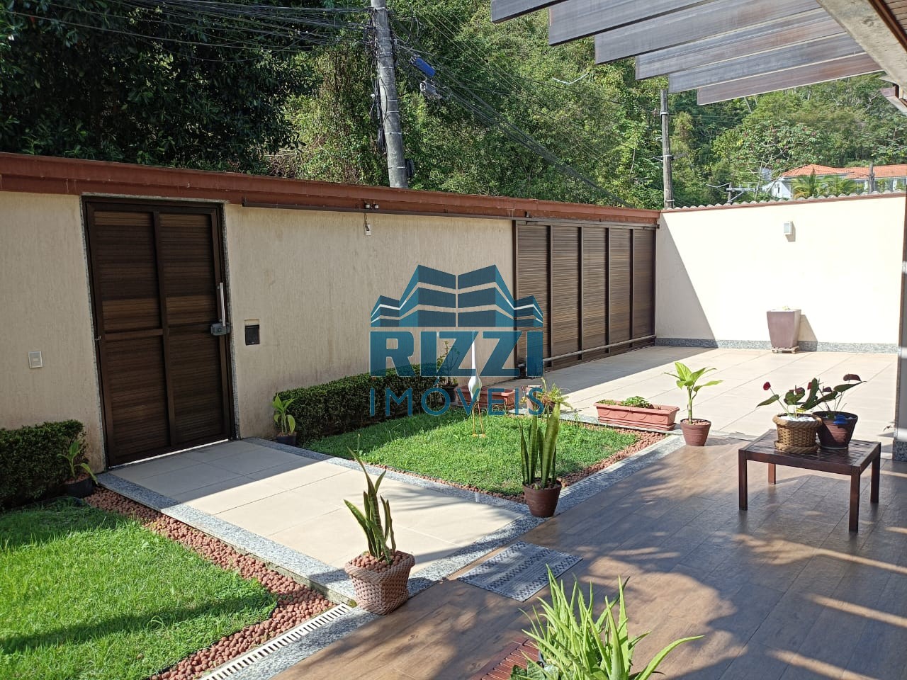 WhatsApp Image 2025-10-28 at 11.53.58 (2)