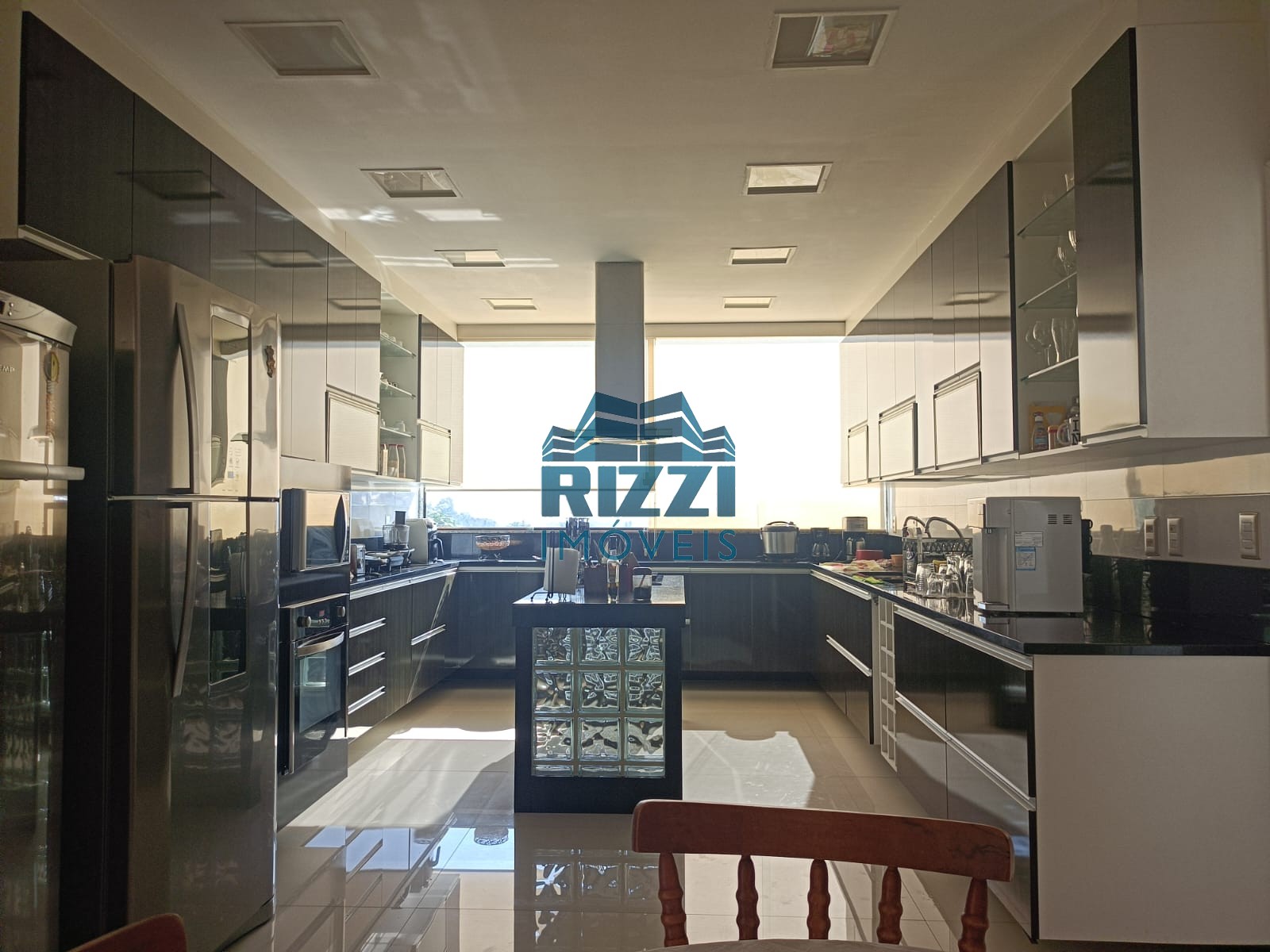 WhatsApp Image 2025-10-28 at 11.54.00