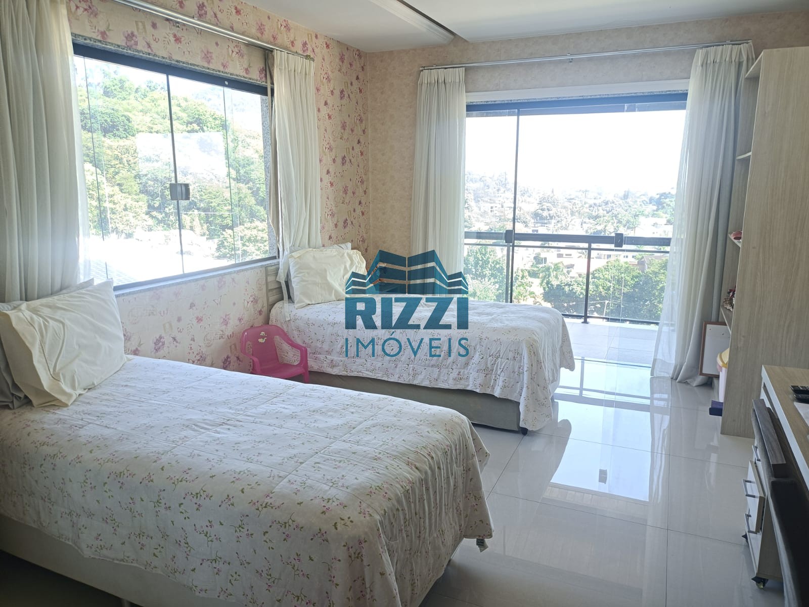 WhatsApp Image 2025-10-28 at 11.54.02 (1)