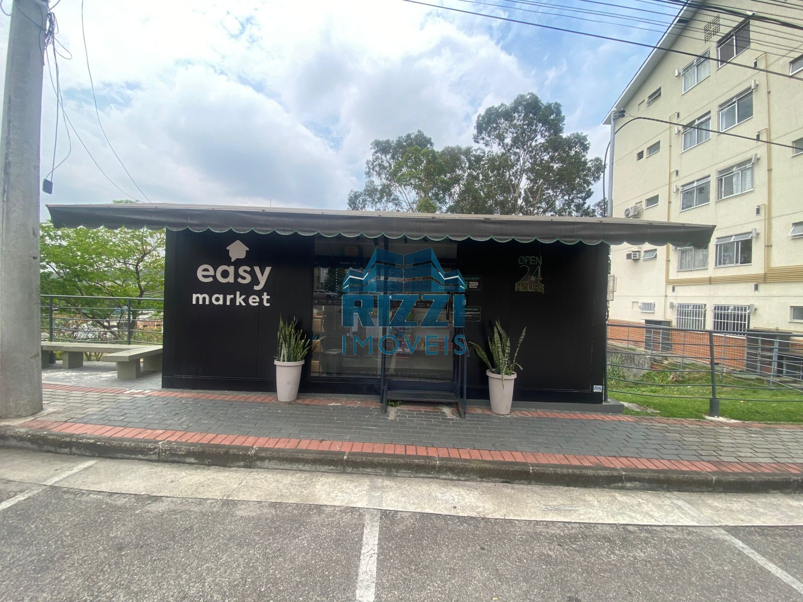 WhatsApp Image 2025-10-29 at 19.20.37