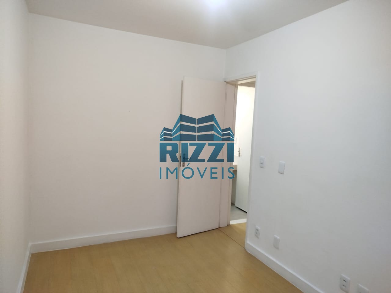 WhatsApp Image 2025-10-30 at 11.22.24 (4)