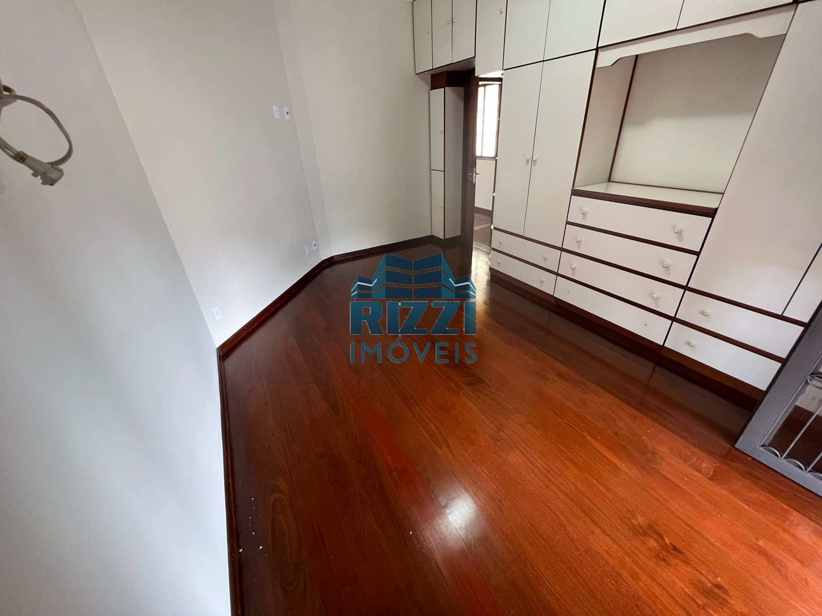 WhatsApp Image 2025-02-22 at 11.33.32 (2)