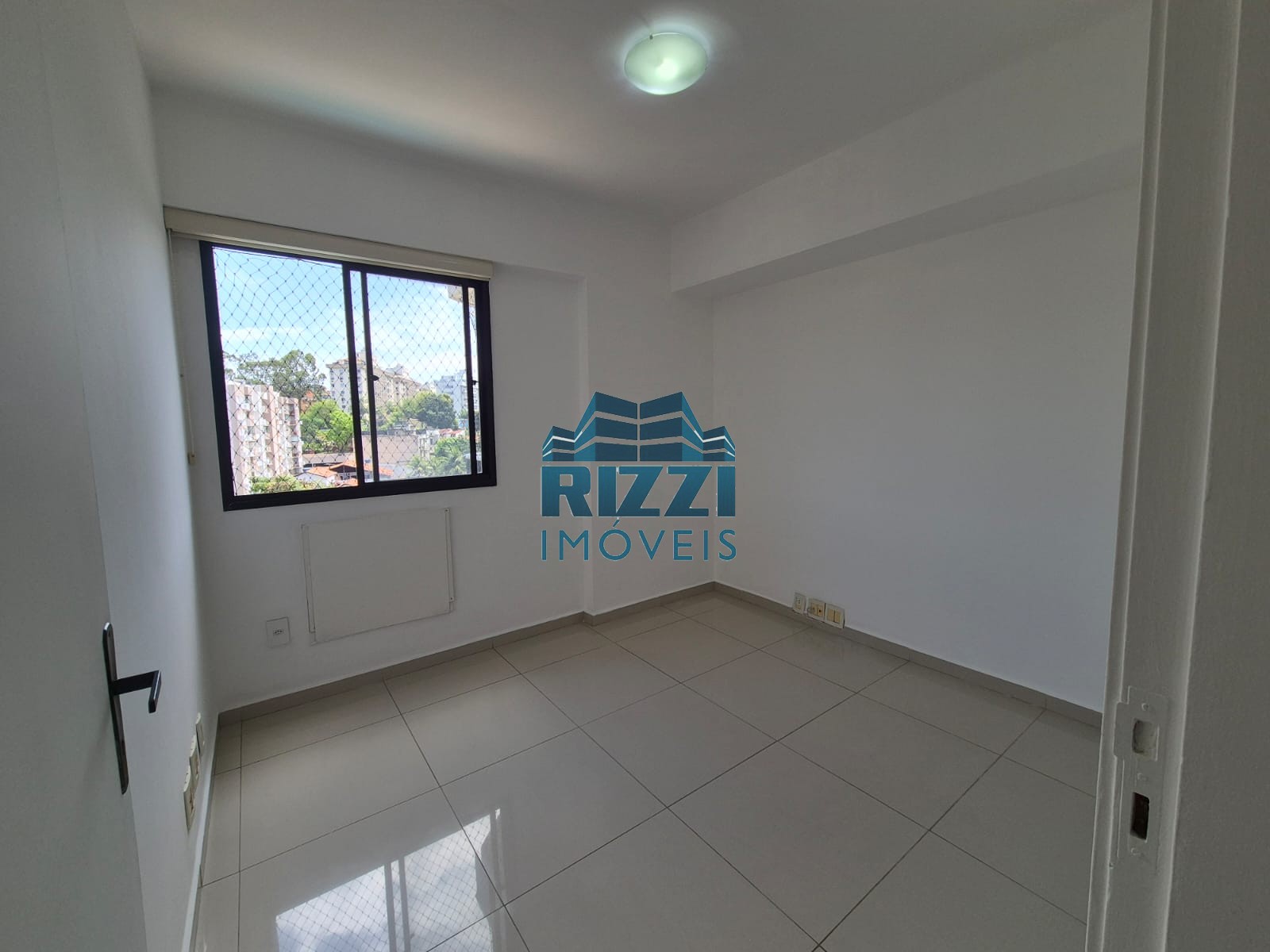 WhatsApp Image 2025-11-01 at 11.48.44 (4)