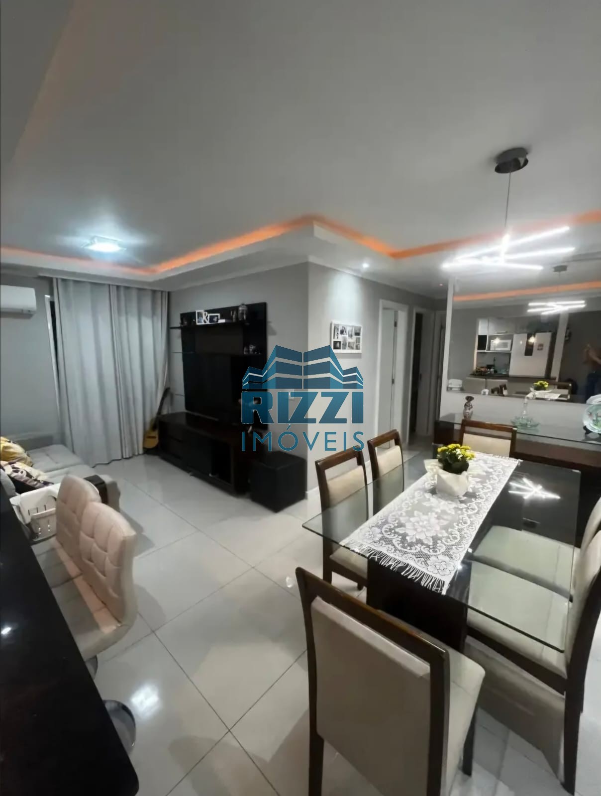 WhatsApp Image 2025-11-04 at 18.46.00 (1)