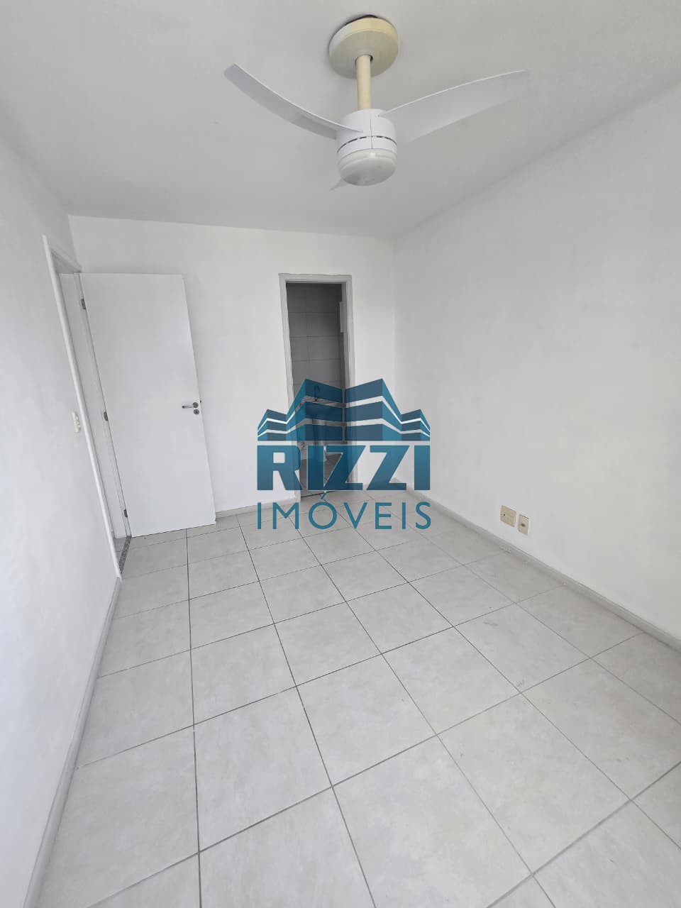 WhatsApp Image 2025-11-06 at 15.03.17 (1)