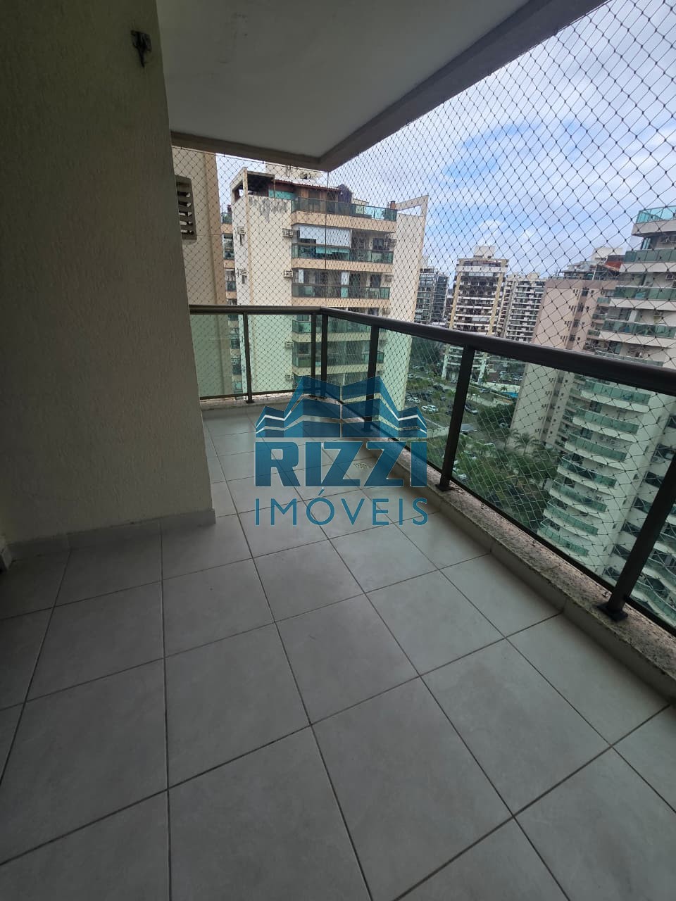 WhatsApp Image 2025-11-06 at 15.03.22 (2)