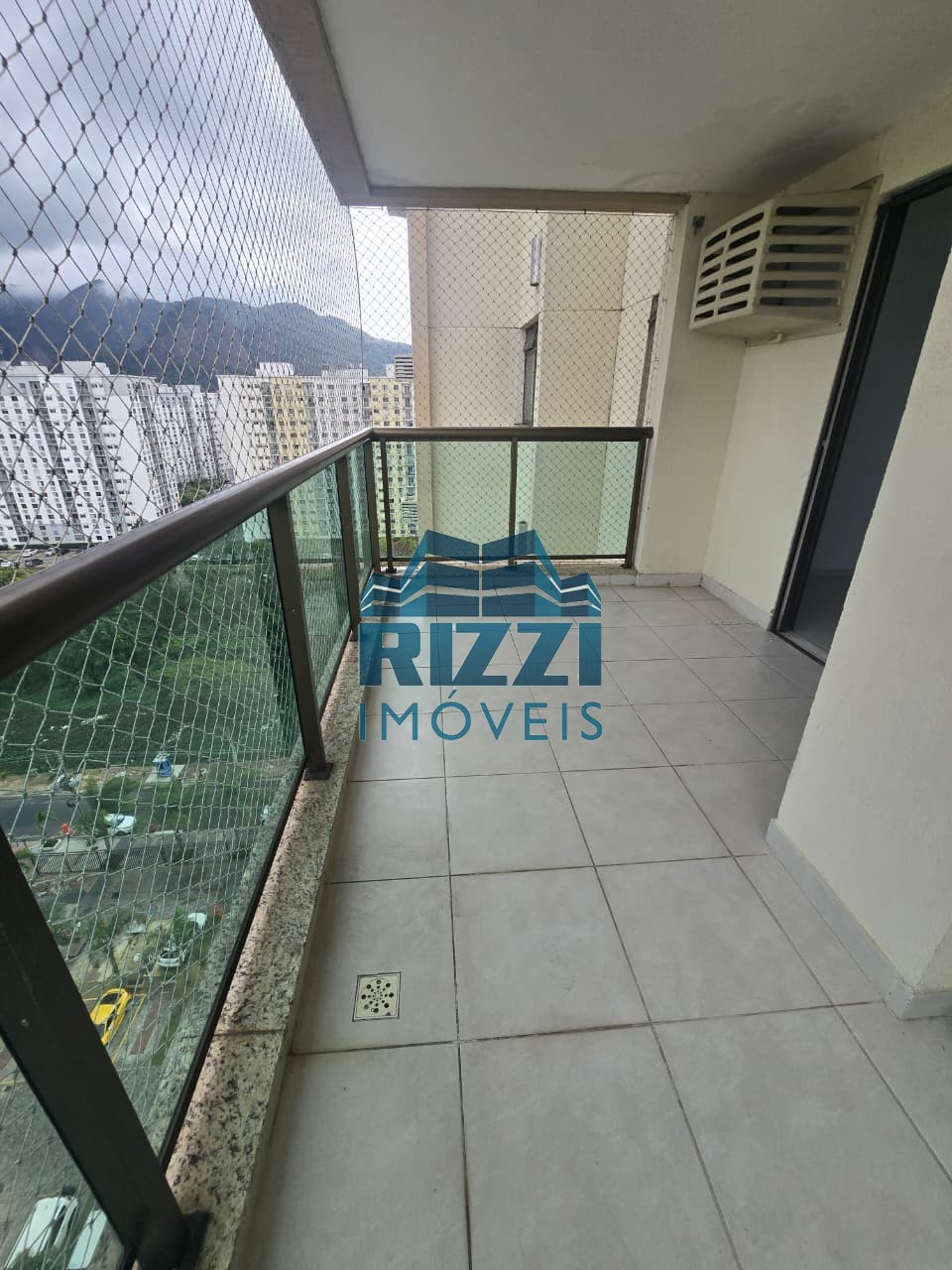 WhatsApp Image 2025-11-06 at 15.03.23 (1)