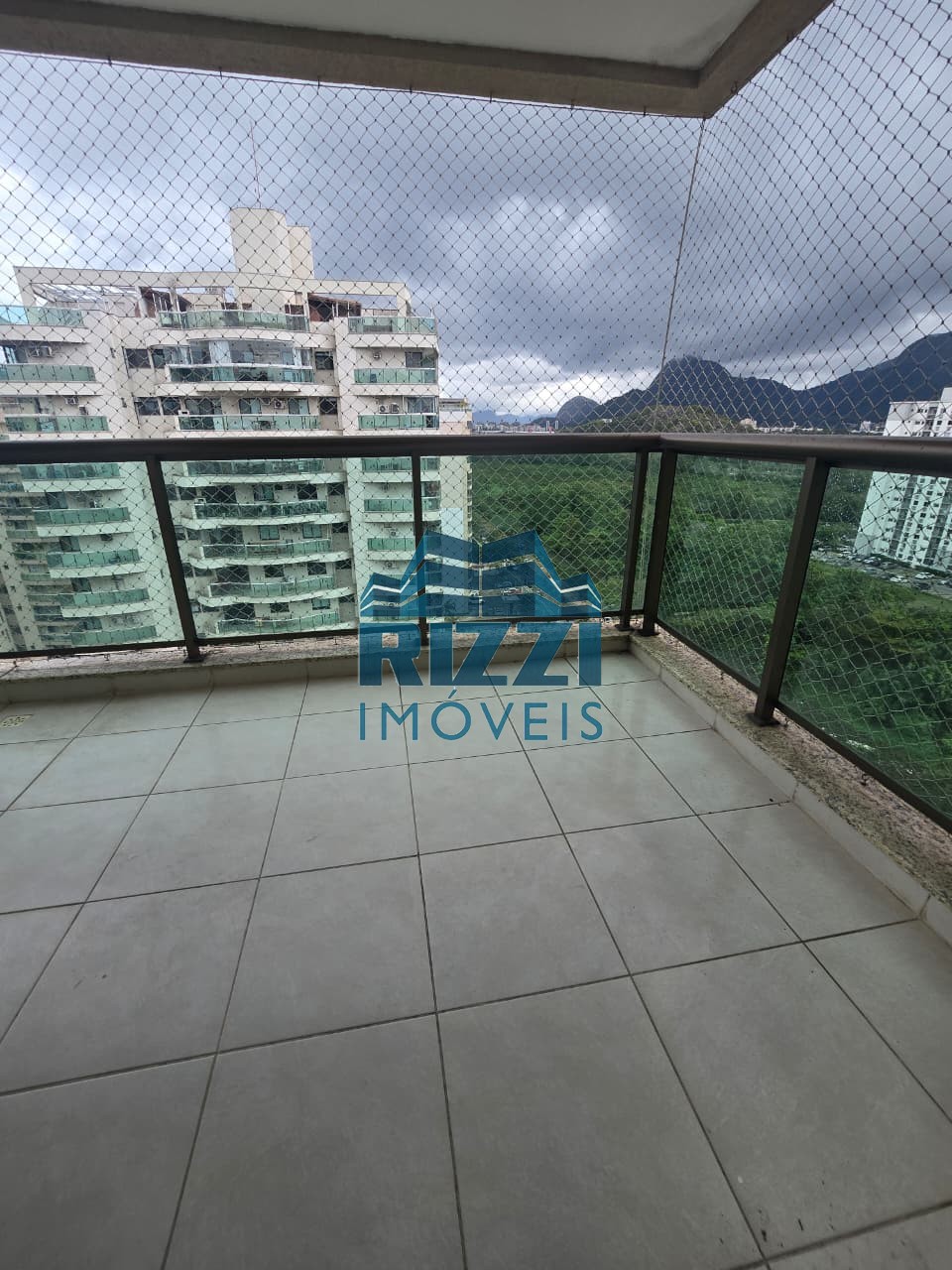 WhatsApp Image 2025-11-06 at 15.03.24