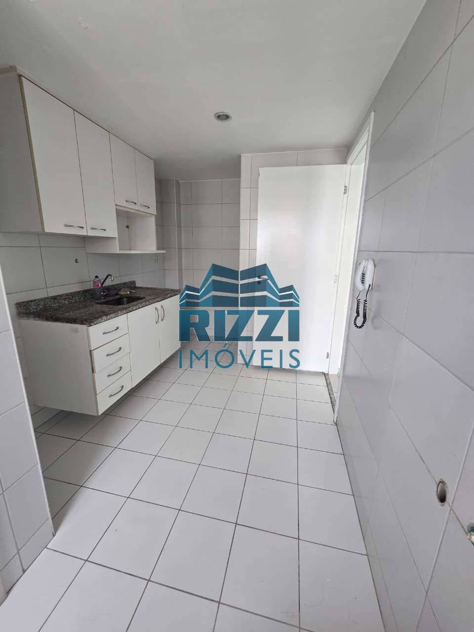 WhatsApp Image 2025-11-06 at 15.03.25