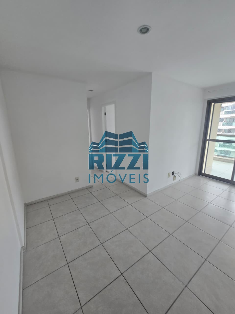 WhatsApp Image 2025-11-06 at 15.03.30 (1)