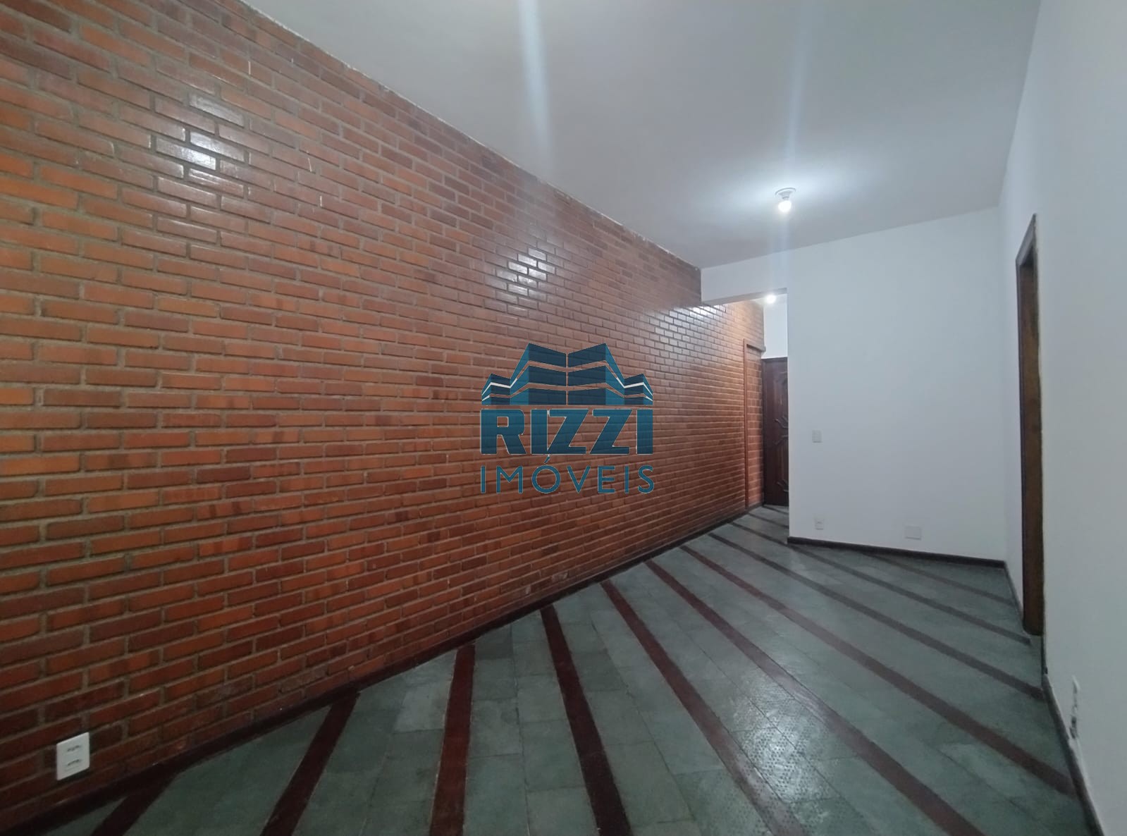 WhatsApp Image 2025-11-08 at 09.49.28