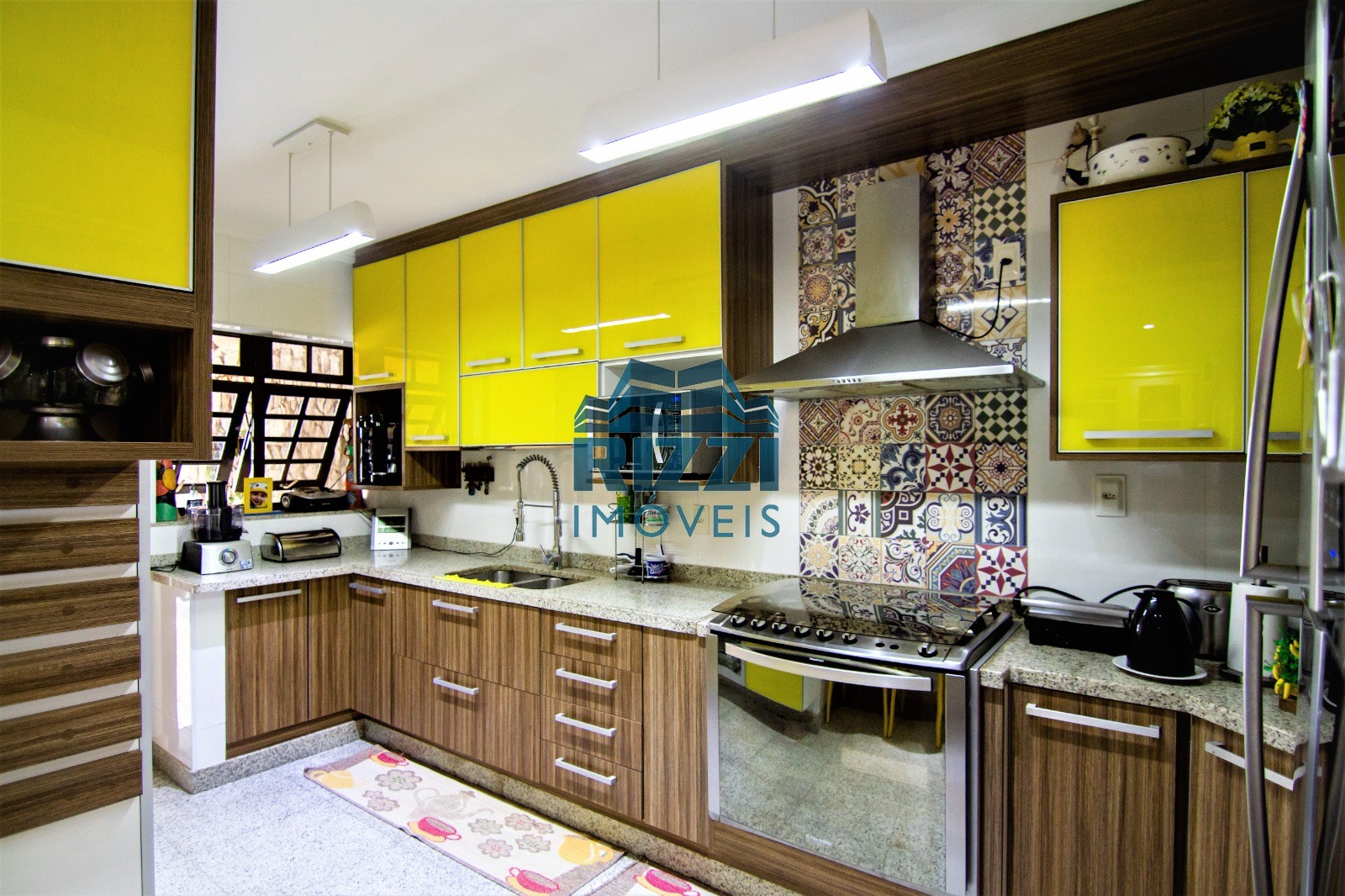 WhatsApp Image 2025-11-12 at 20.57.10 (1)