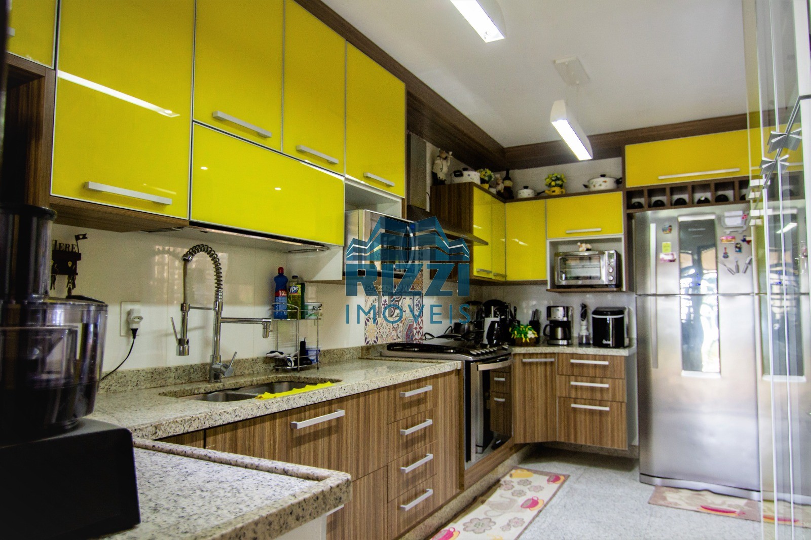 WhatsApp Image 2025-11-12 at 20.57.10