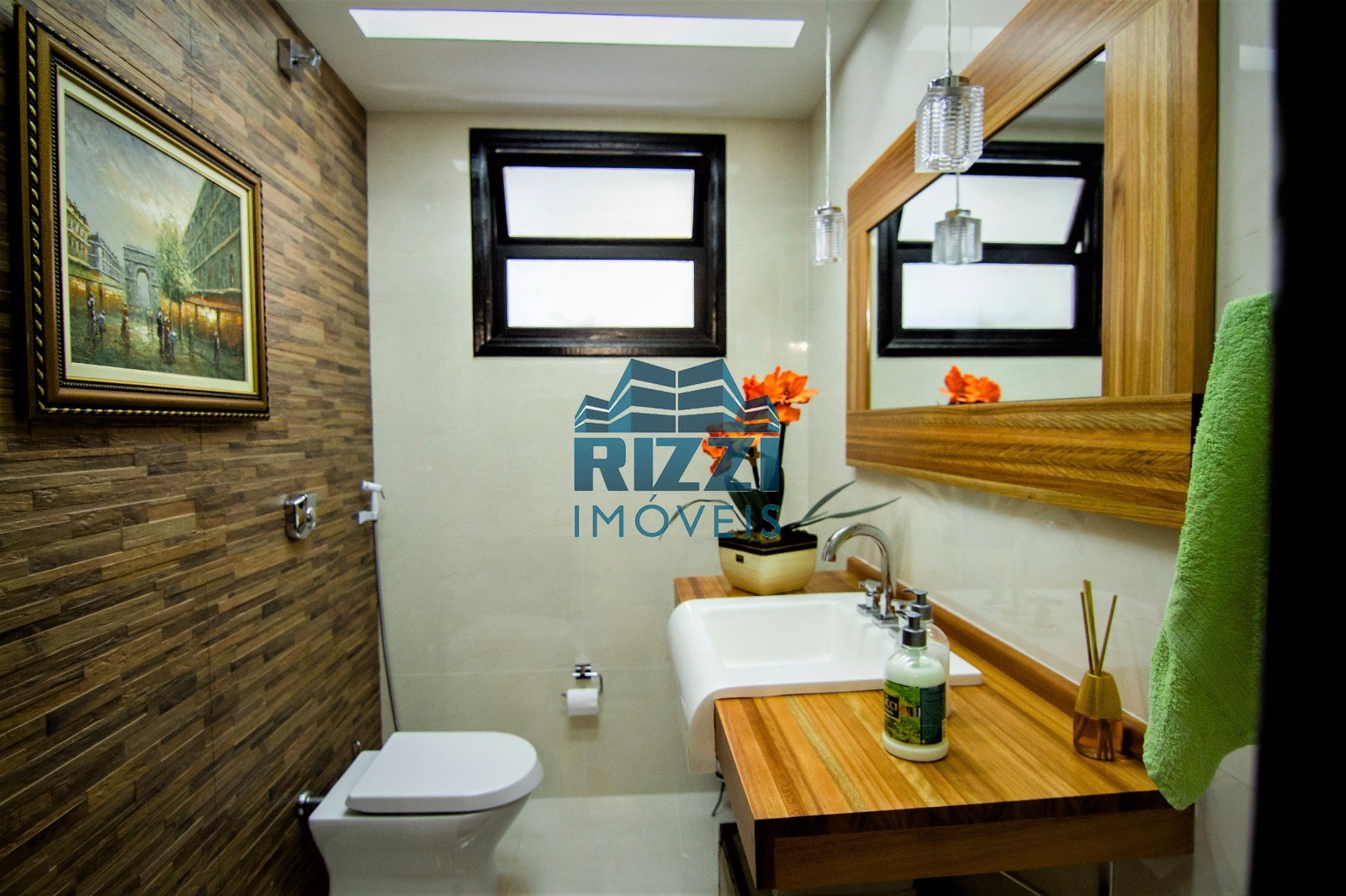 WhatsApp Image 2025-11-12 at 20.57.17