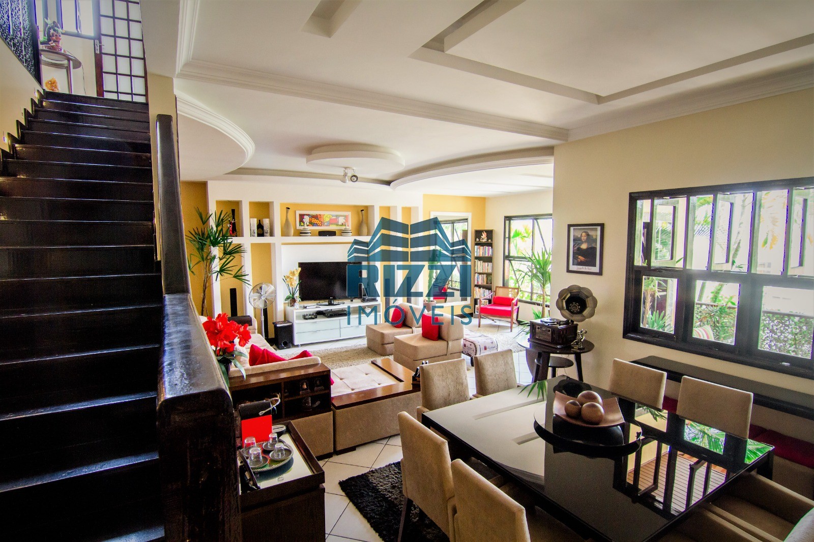 WhatsApp Image 2025-11-12 at 20.57.18 (1)