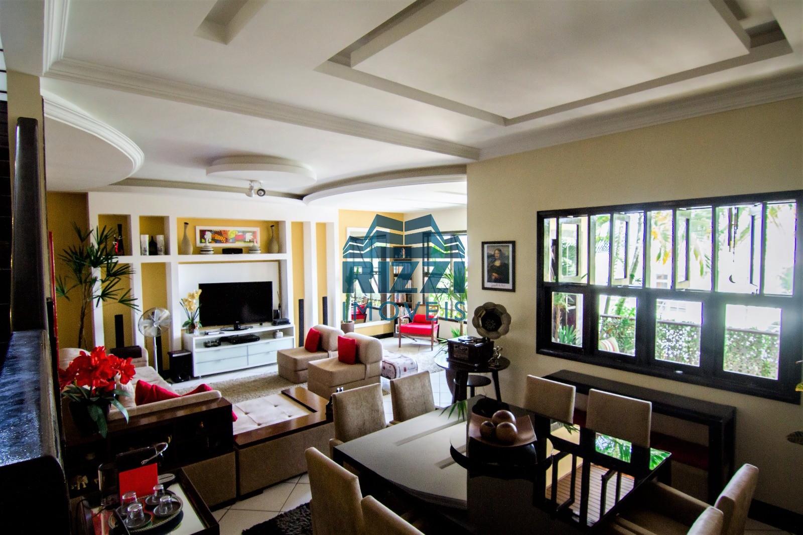 WhatsApp Image 2025-11-12 at 20.57.18