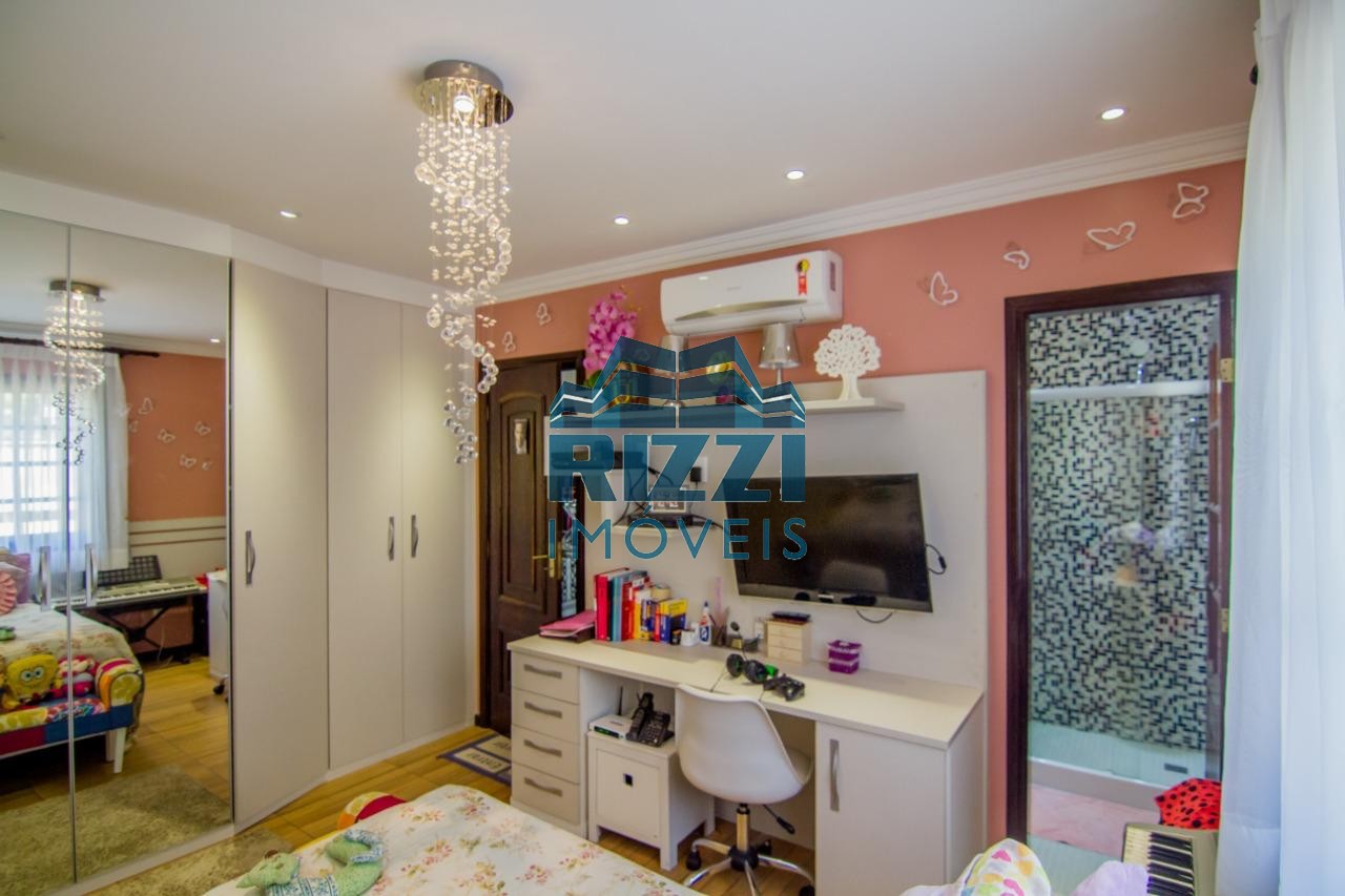 WhatsApp Image 2025-11-12 at 21.08.22 (1)