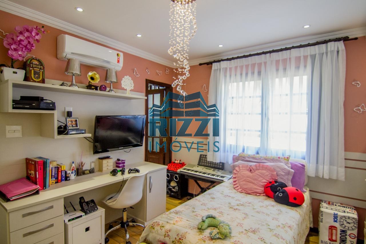 WhatsApp Image 2025-11-12 at 21.08.23